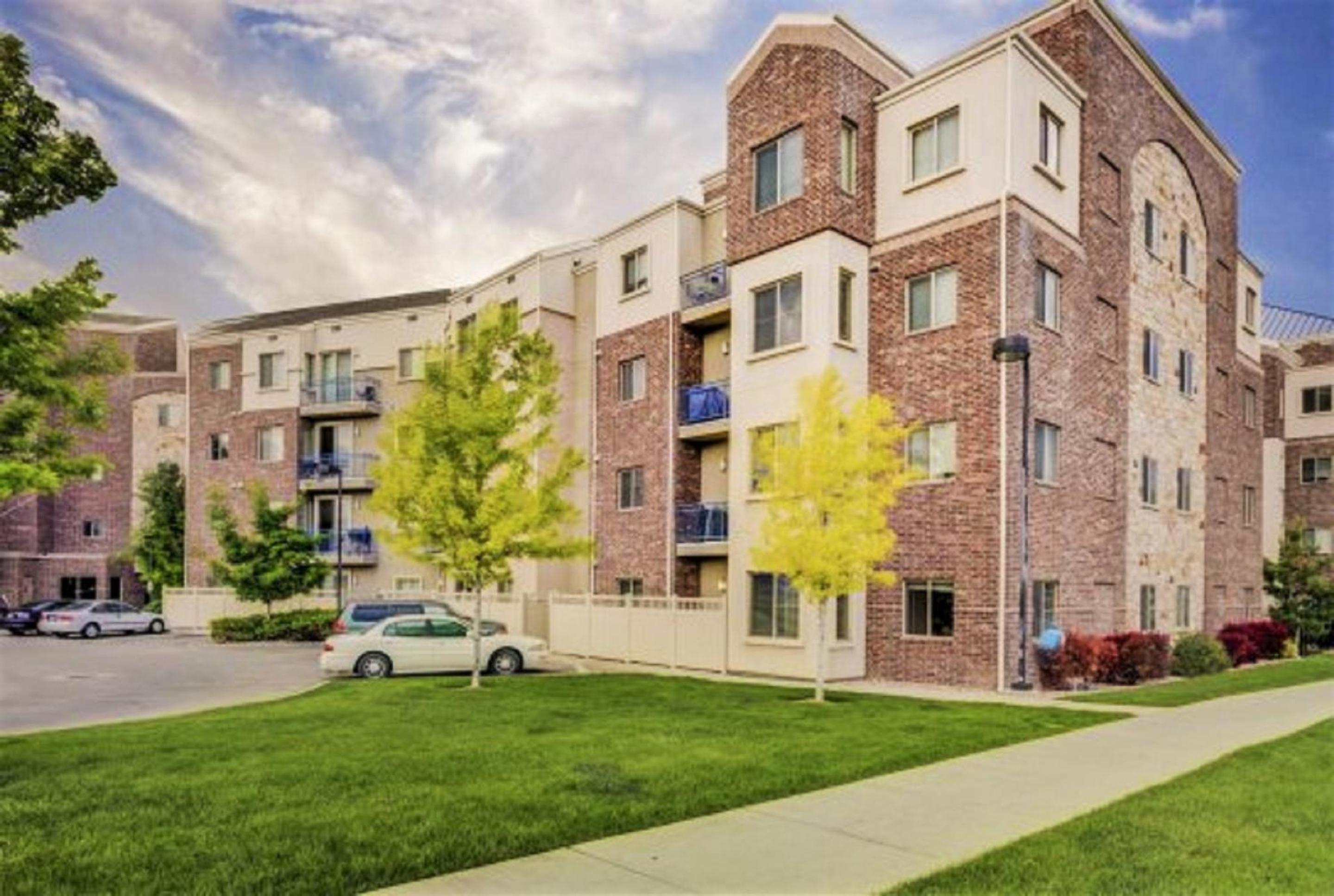 Hotel 1-bedroom Condo In The Heart Of The City