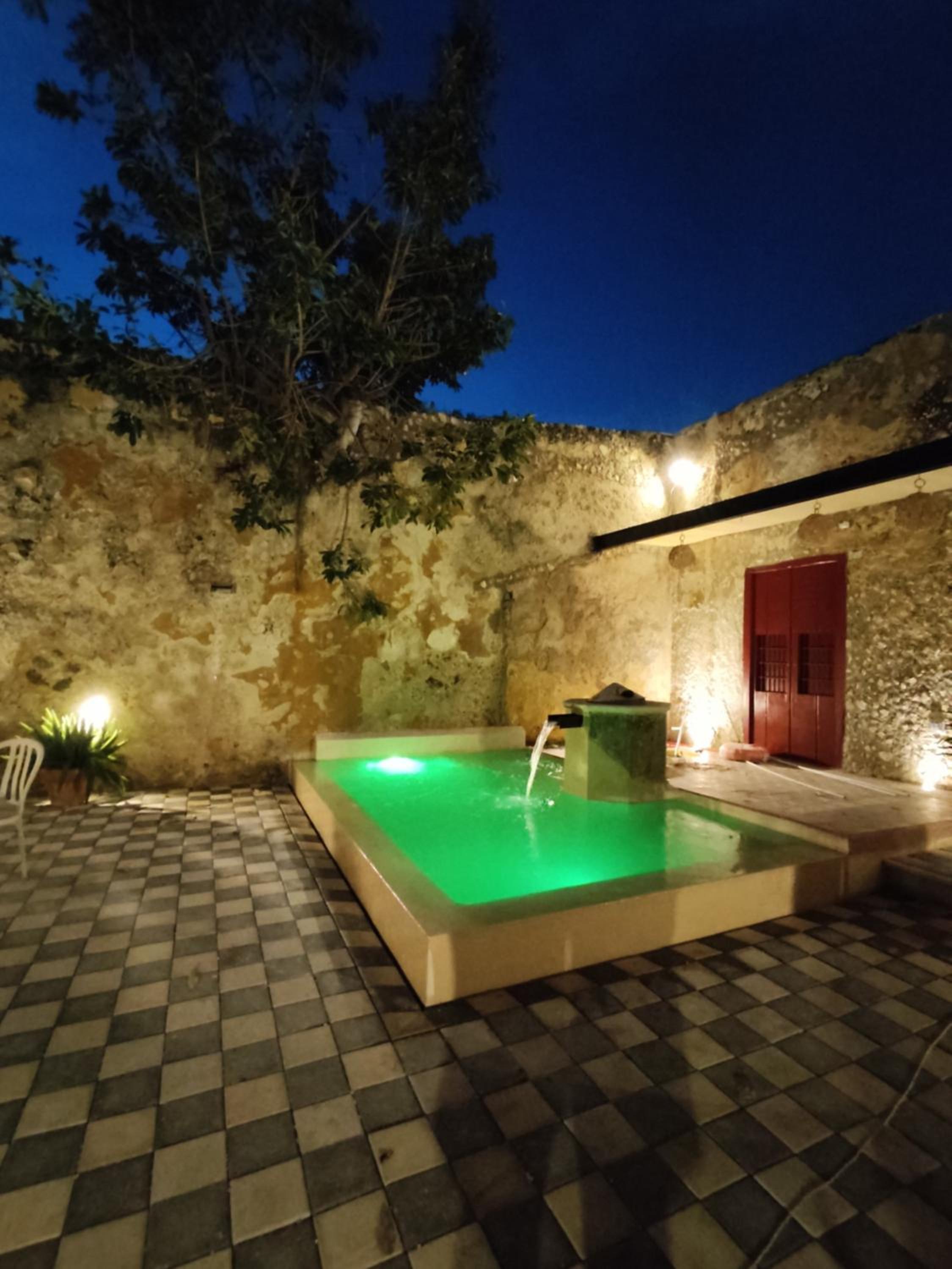 MELISA HOSTAL view 3
