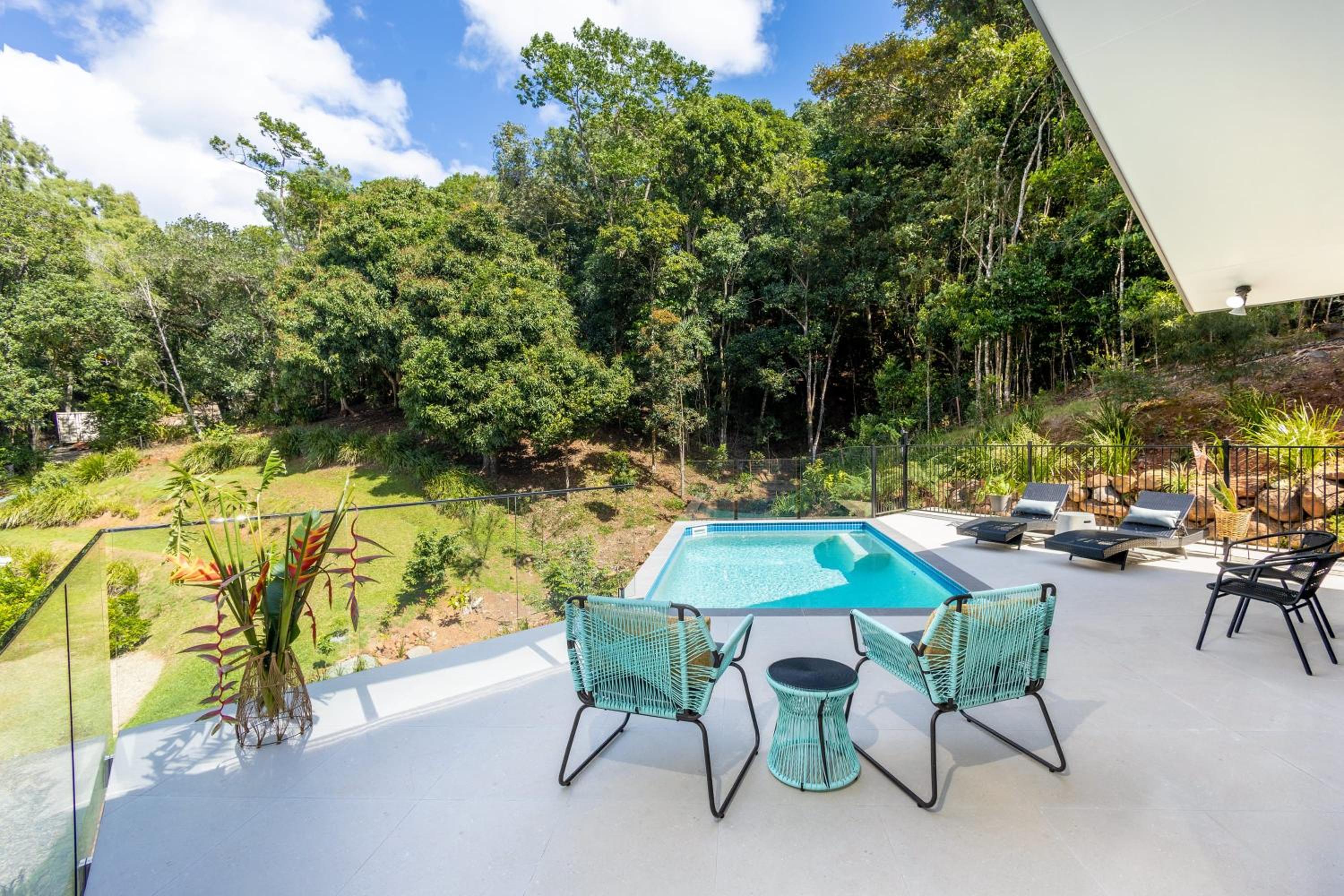 Treetops Retreat