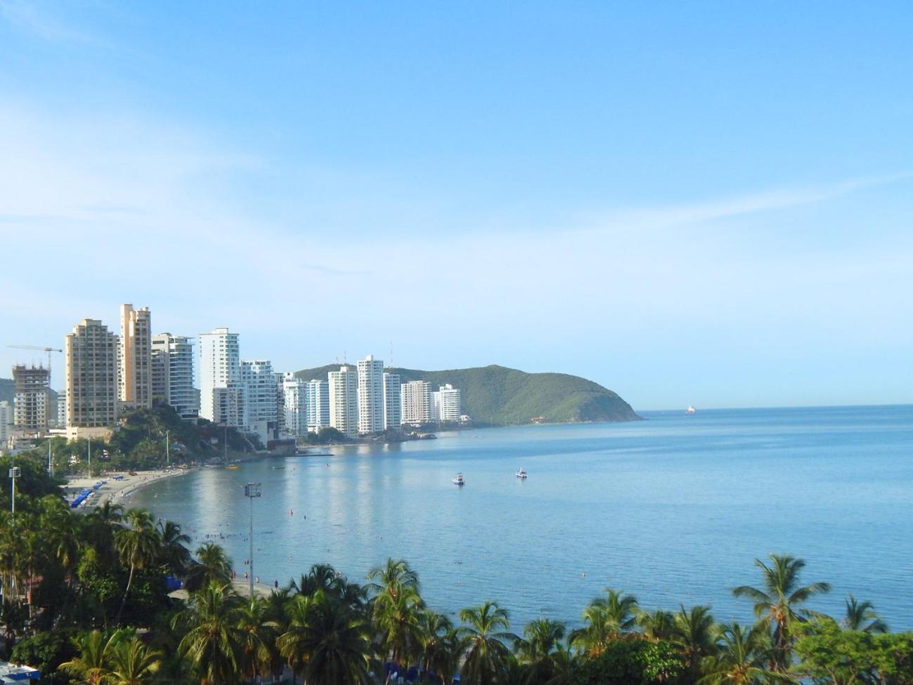 Apartamento Rodadero Los Laureles con Vista al mar y a la Bahía view 4
