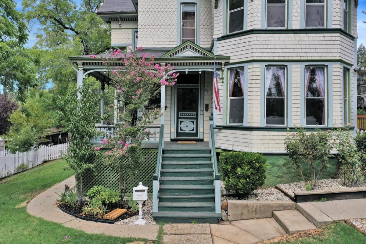 Grass Valley Vacations - Golden Dreams Inn - Property Image 2