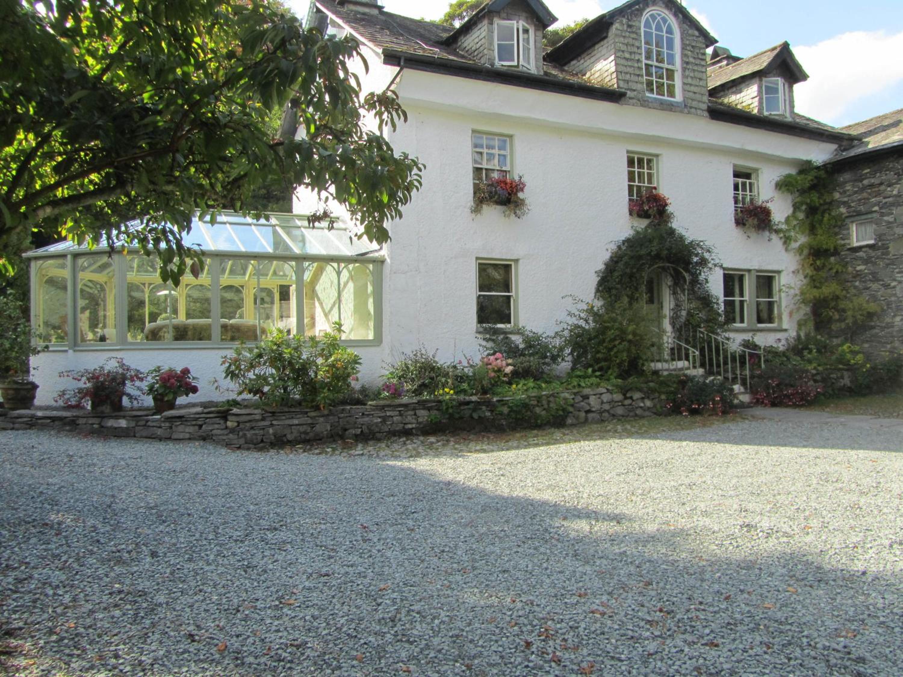 Walker Ground Manor view 2