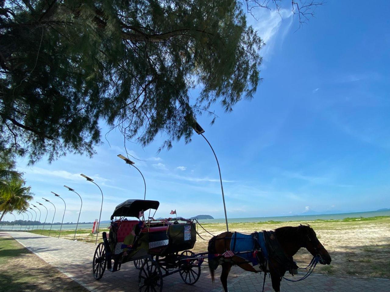 Beautiful River Homestay & Room Mersing
