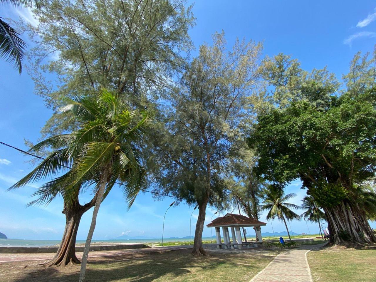 Beautiful River Homestay & Room Mersing