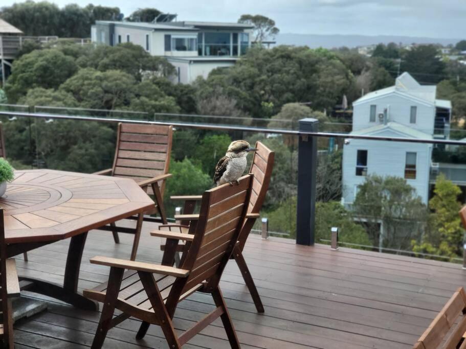 Alogara House, Modern, 6 bedrooms with hot tub and views