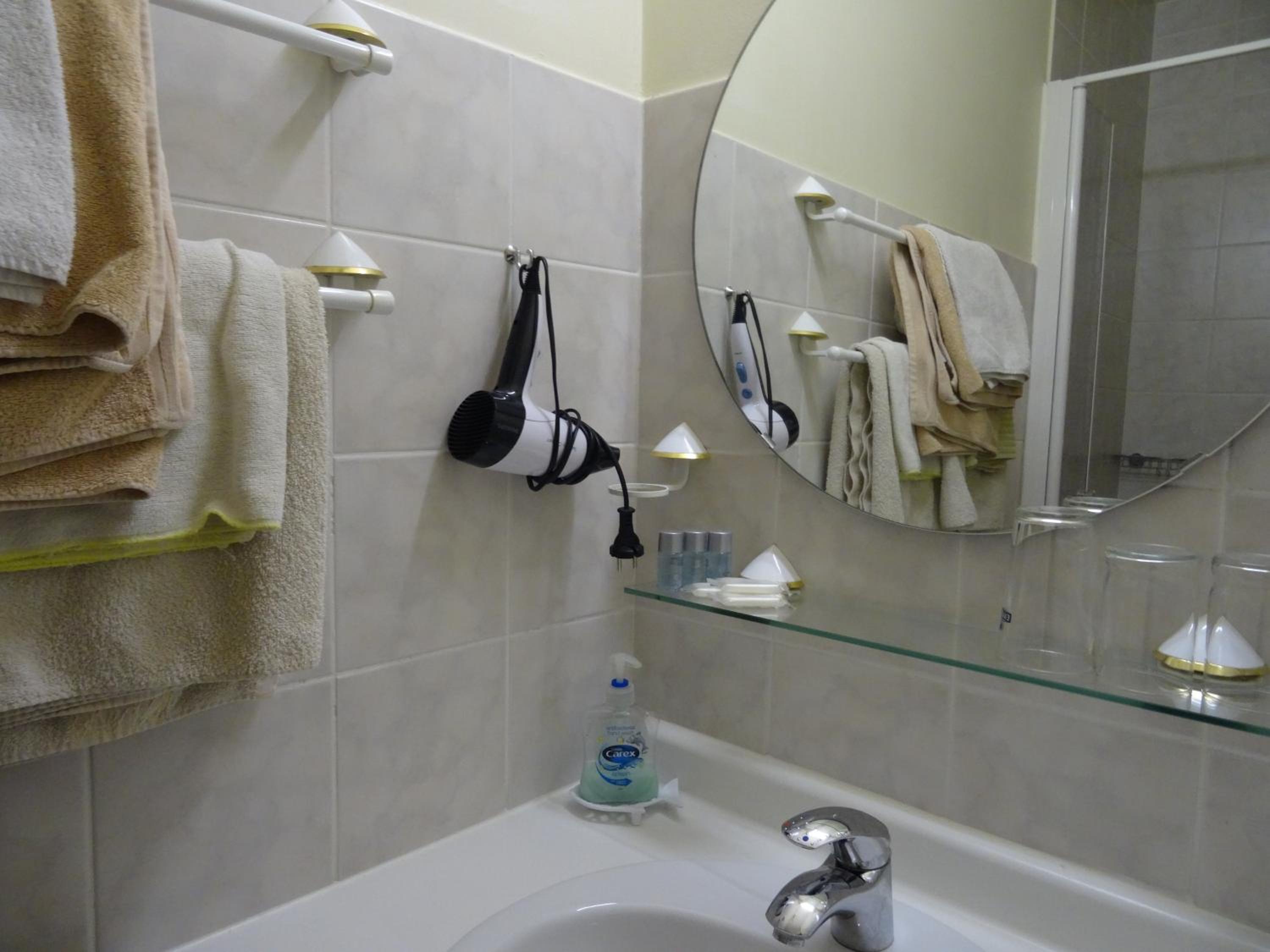Photo 46