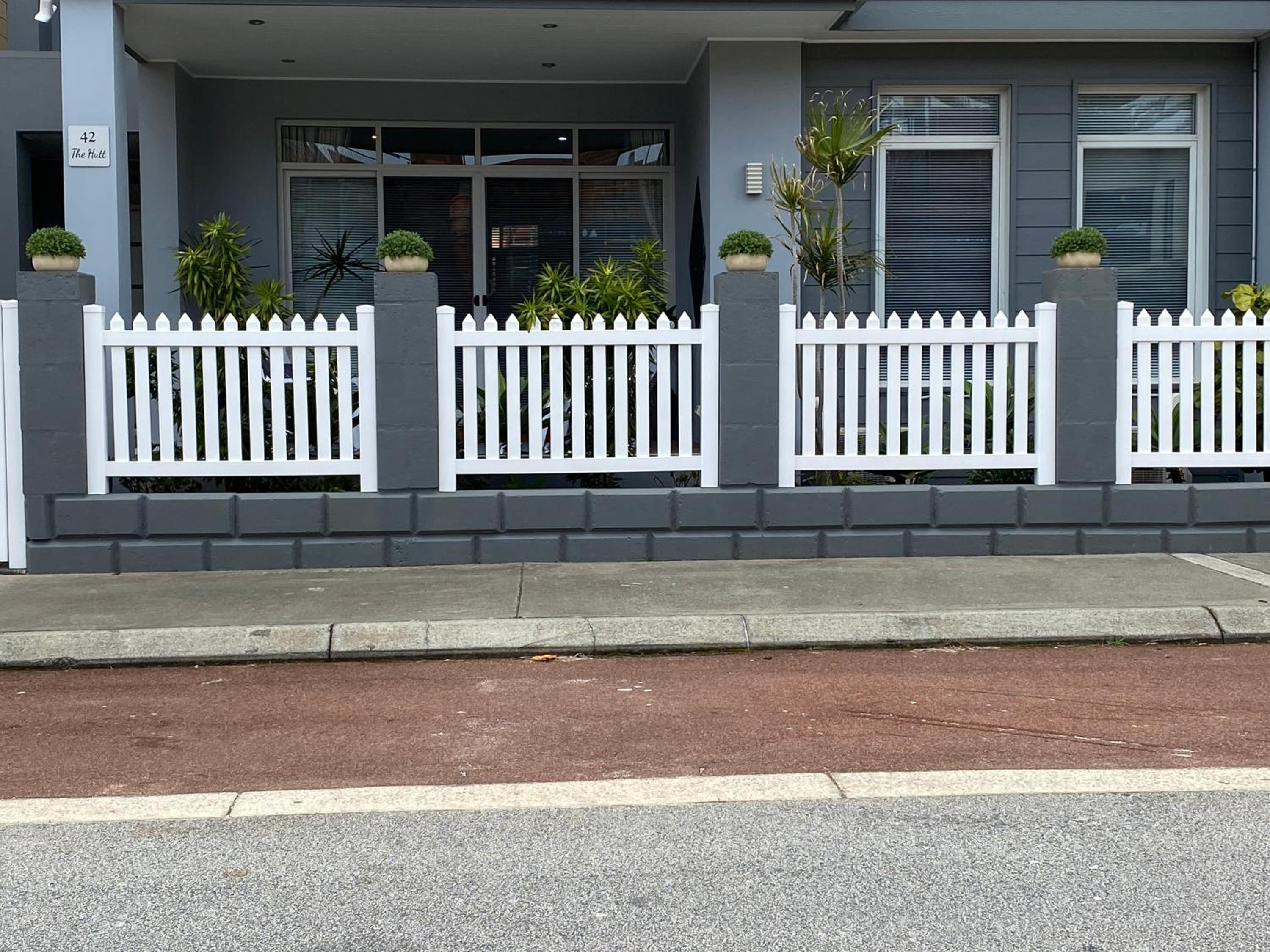 The Hutt on Mandurah Marina view 4
