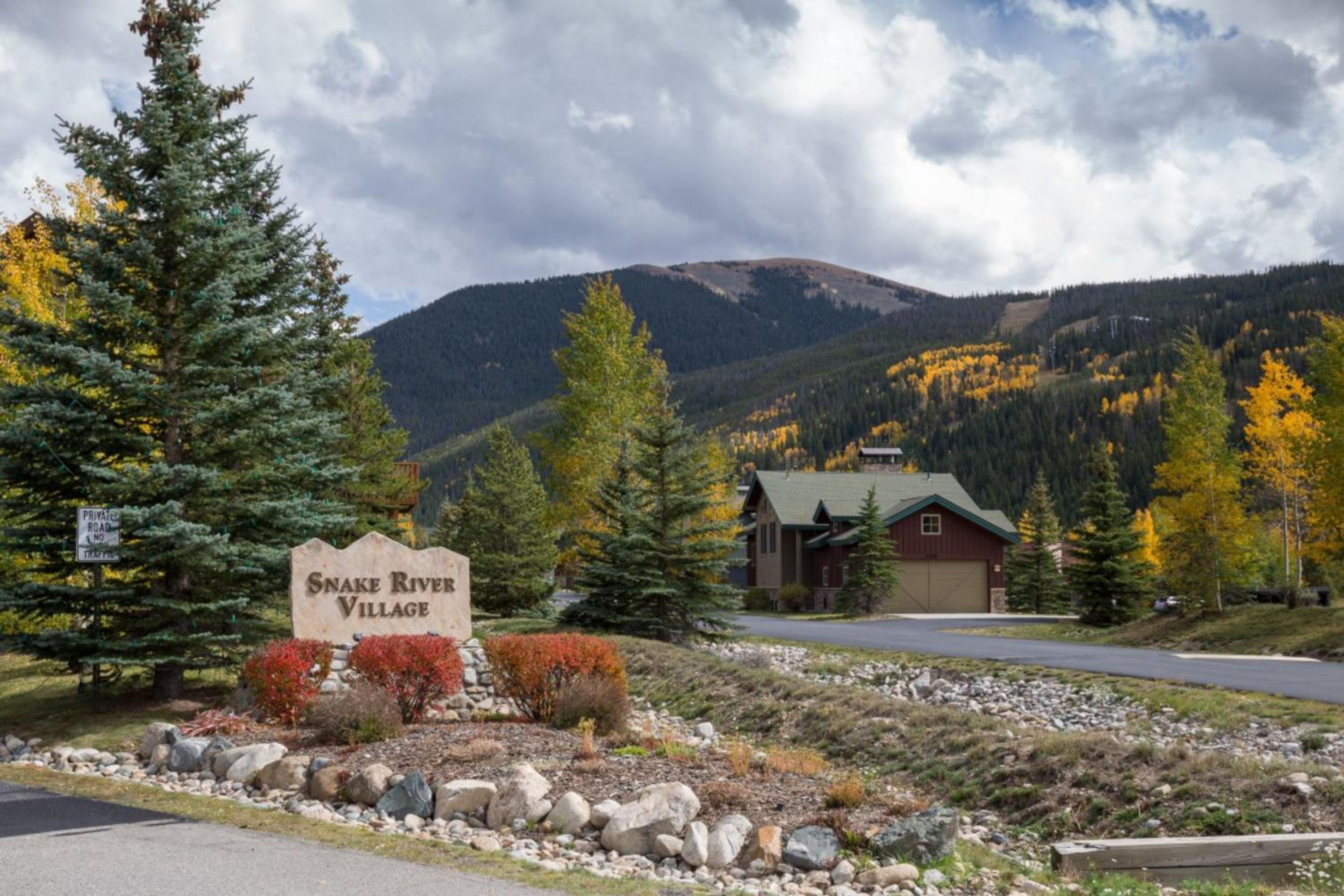 Snake River Village by Summit County Mountain Retreats