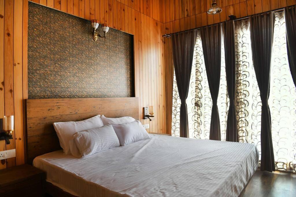 Silver Linings Cottage Mukteshwar by Travelcults