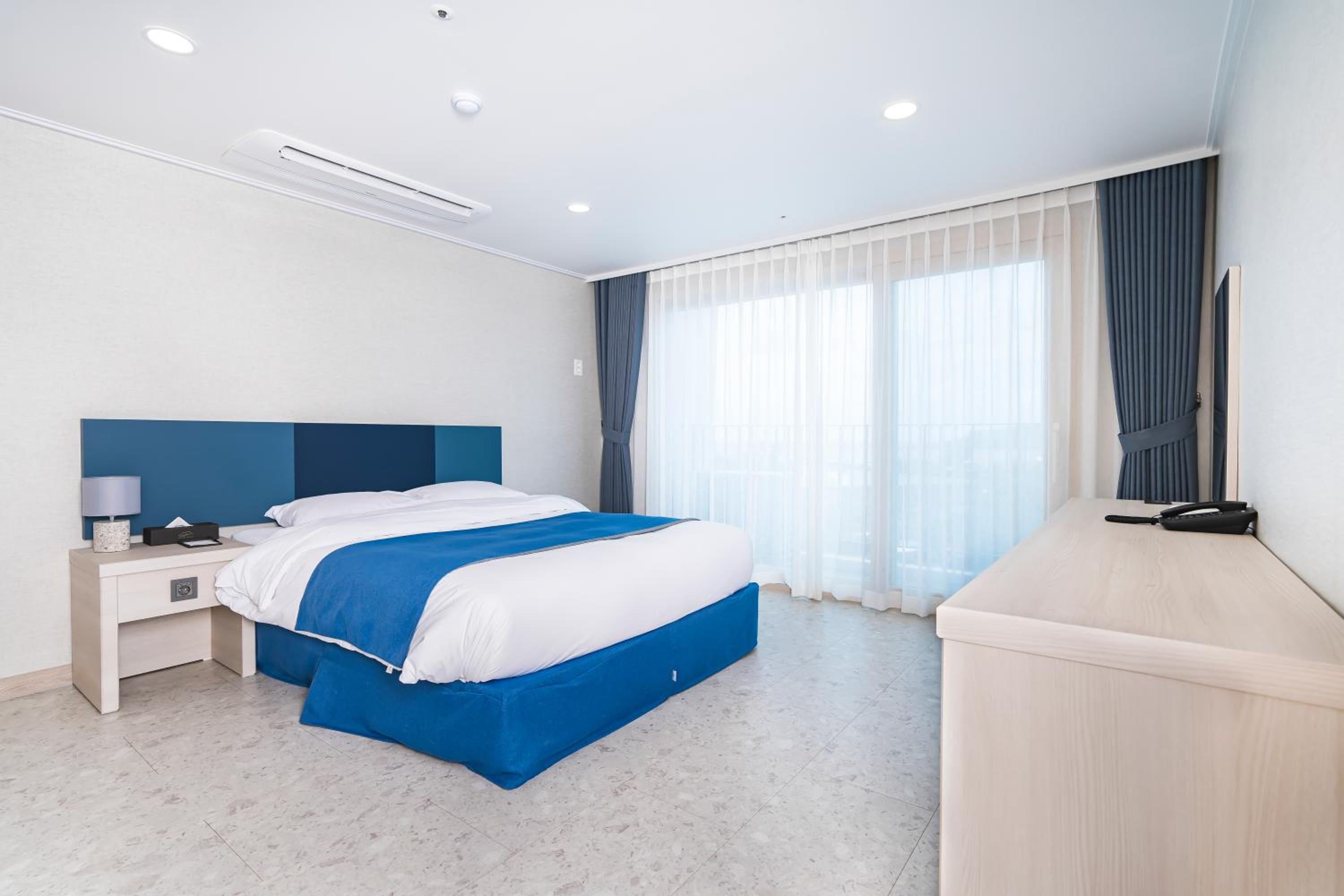 Hallim Resort