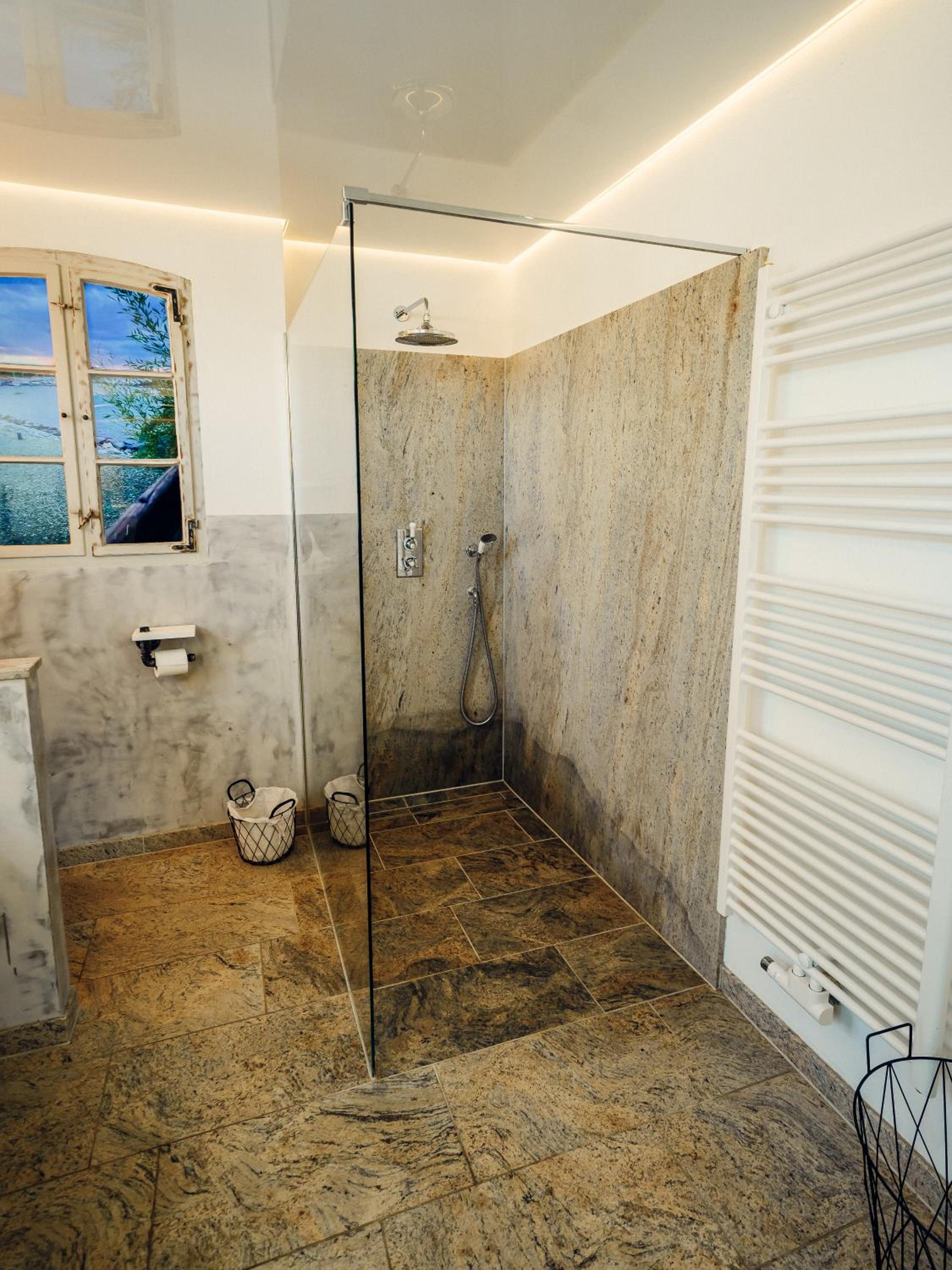 Alte Schmiede mit Sauna, Pool und Whirpool im Außenbereich schönstes Ferienhaus der Lausitz