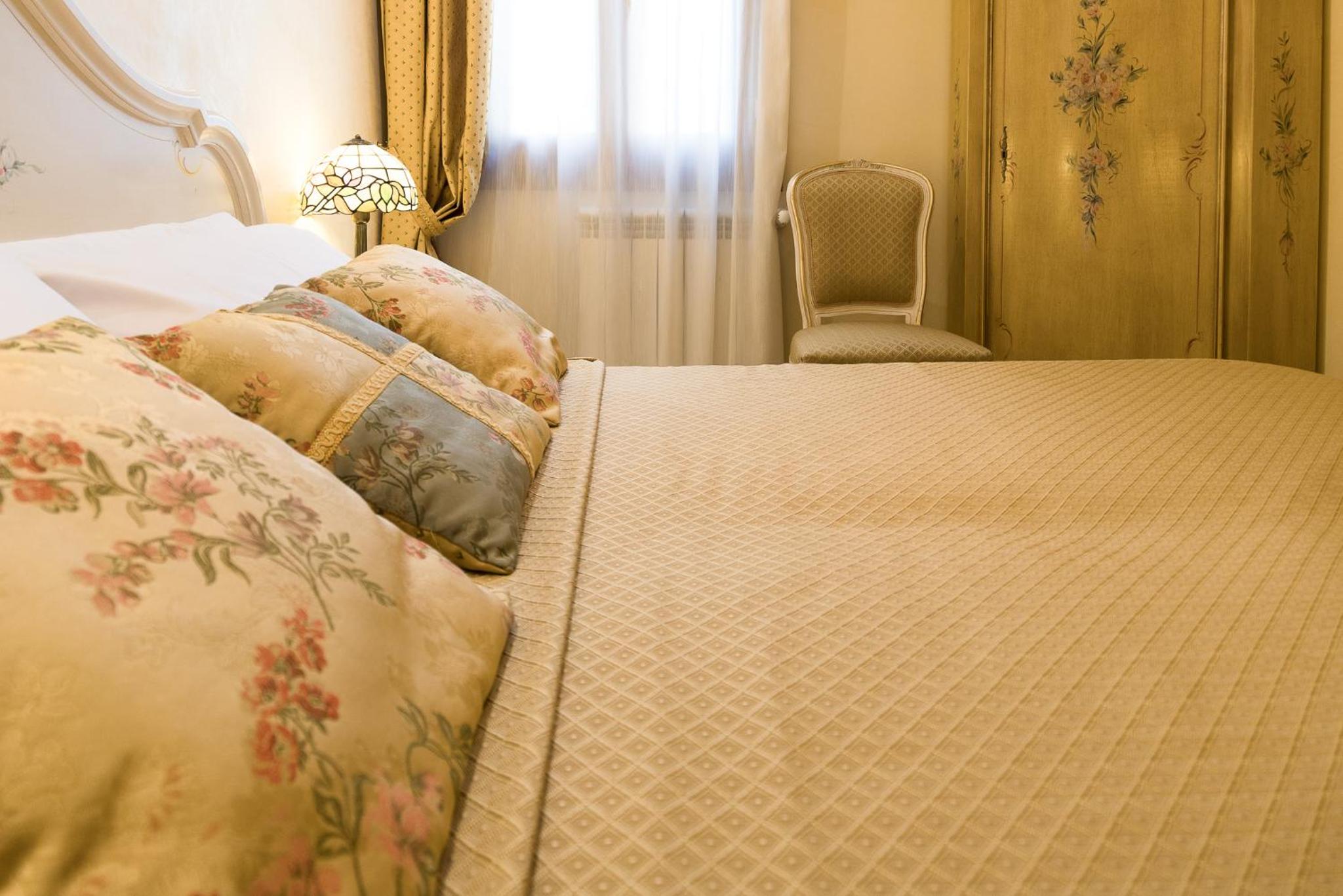 Venice Inn