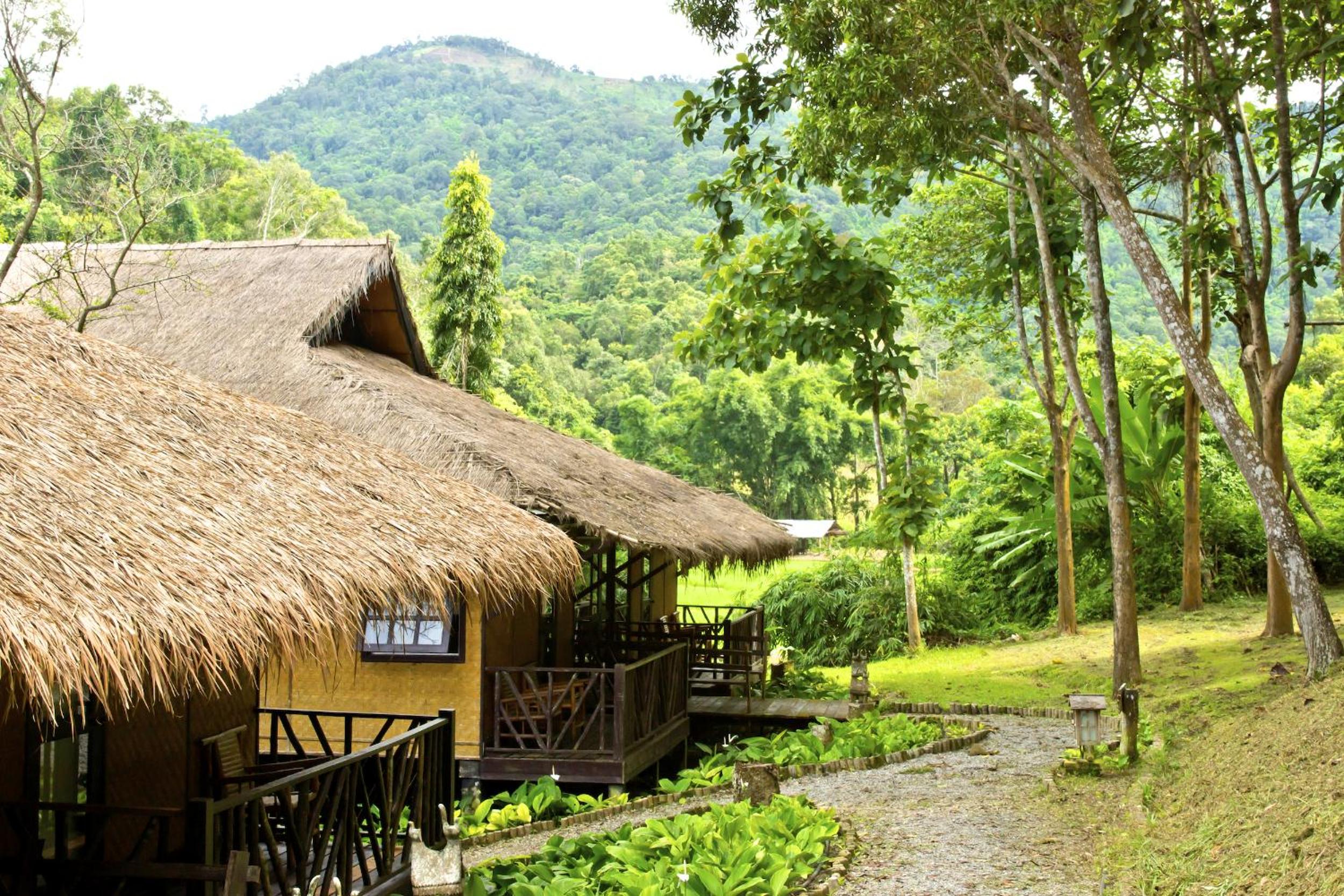 Hotel Hmong Hilltribe Lodge - Image 1