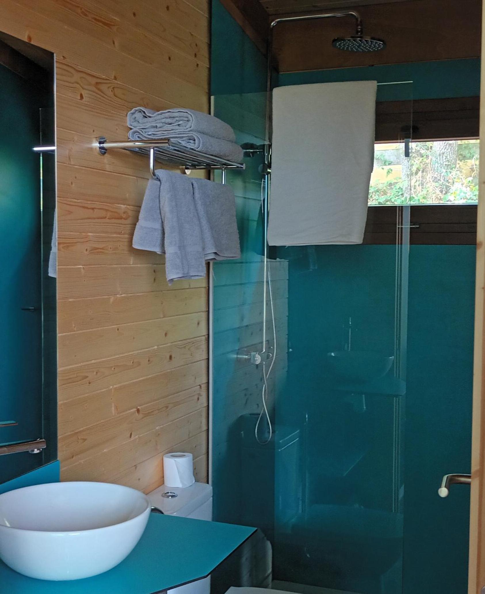 CAMPING DE BESALU