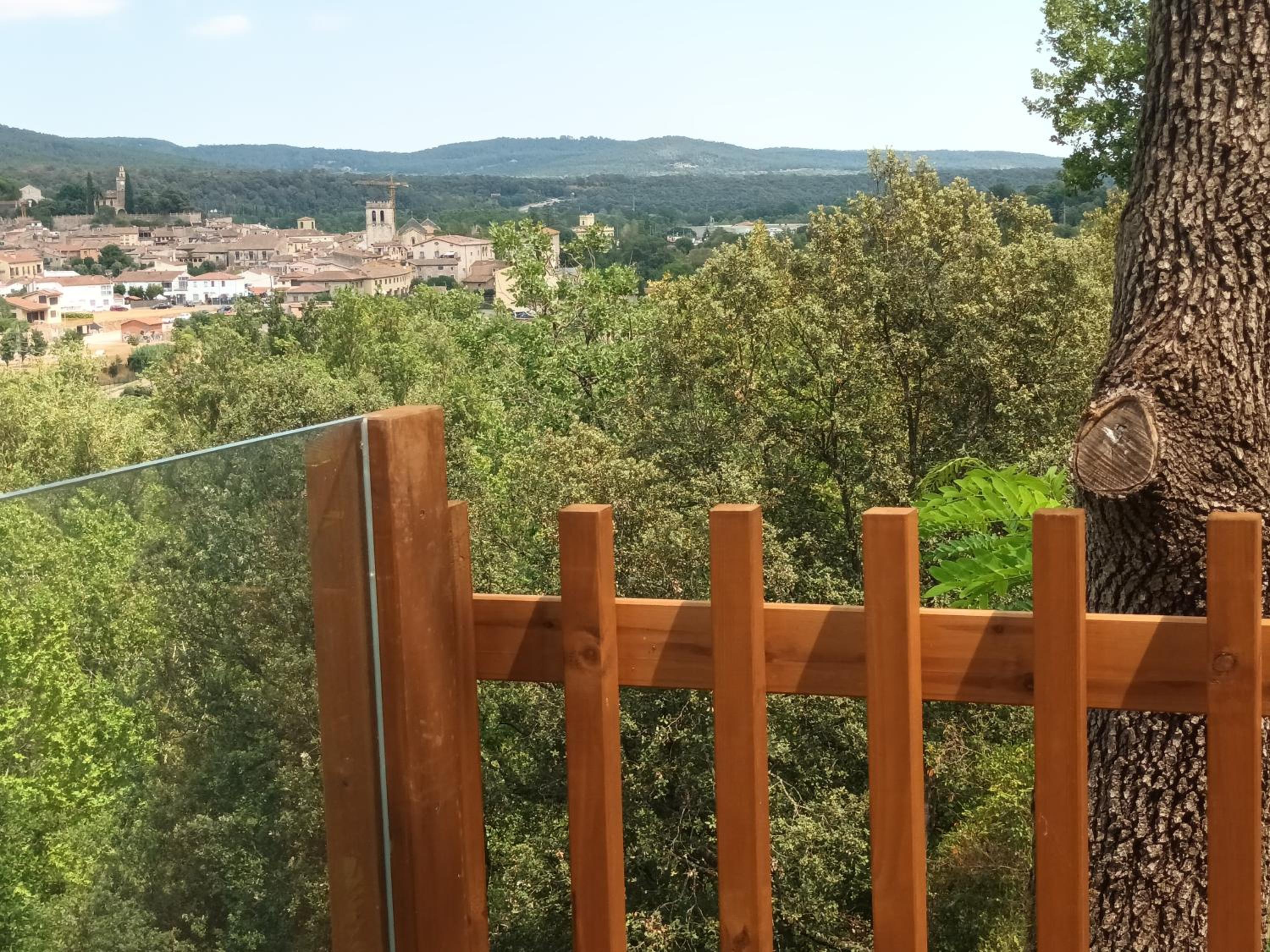 CAMPING DE BESALU