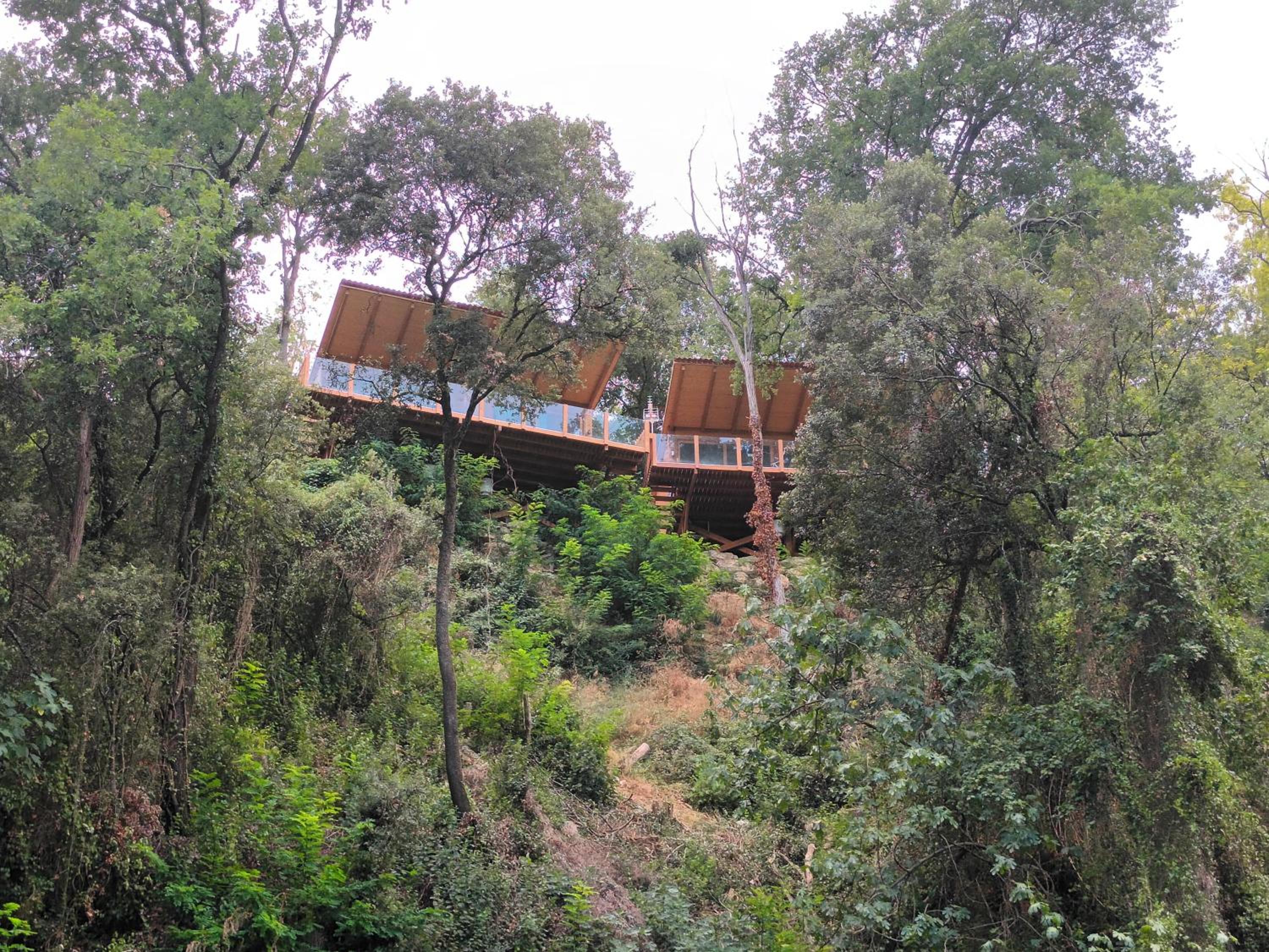 CAMPING DE BESALU