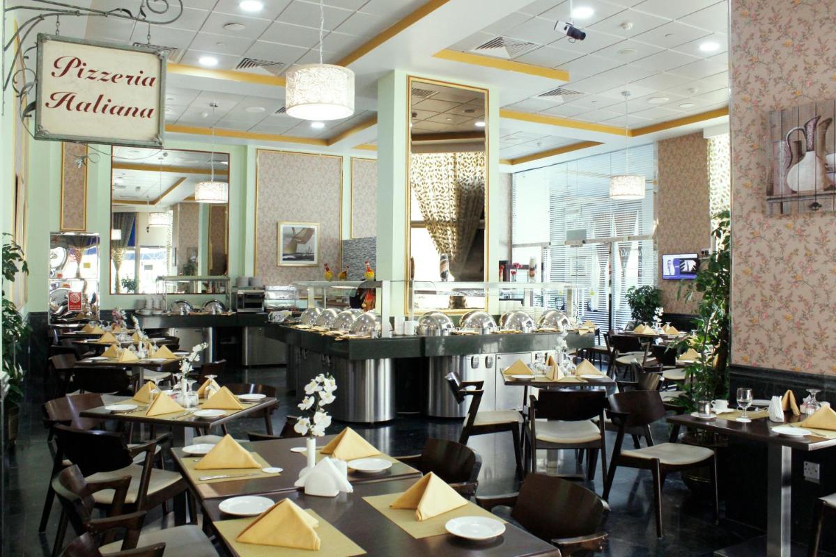restaurant