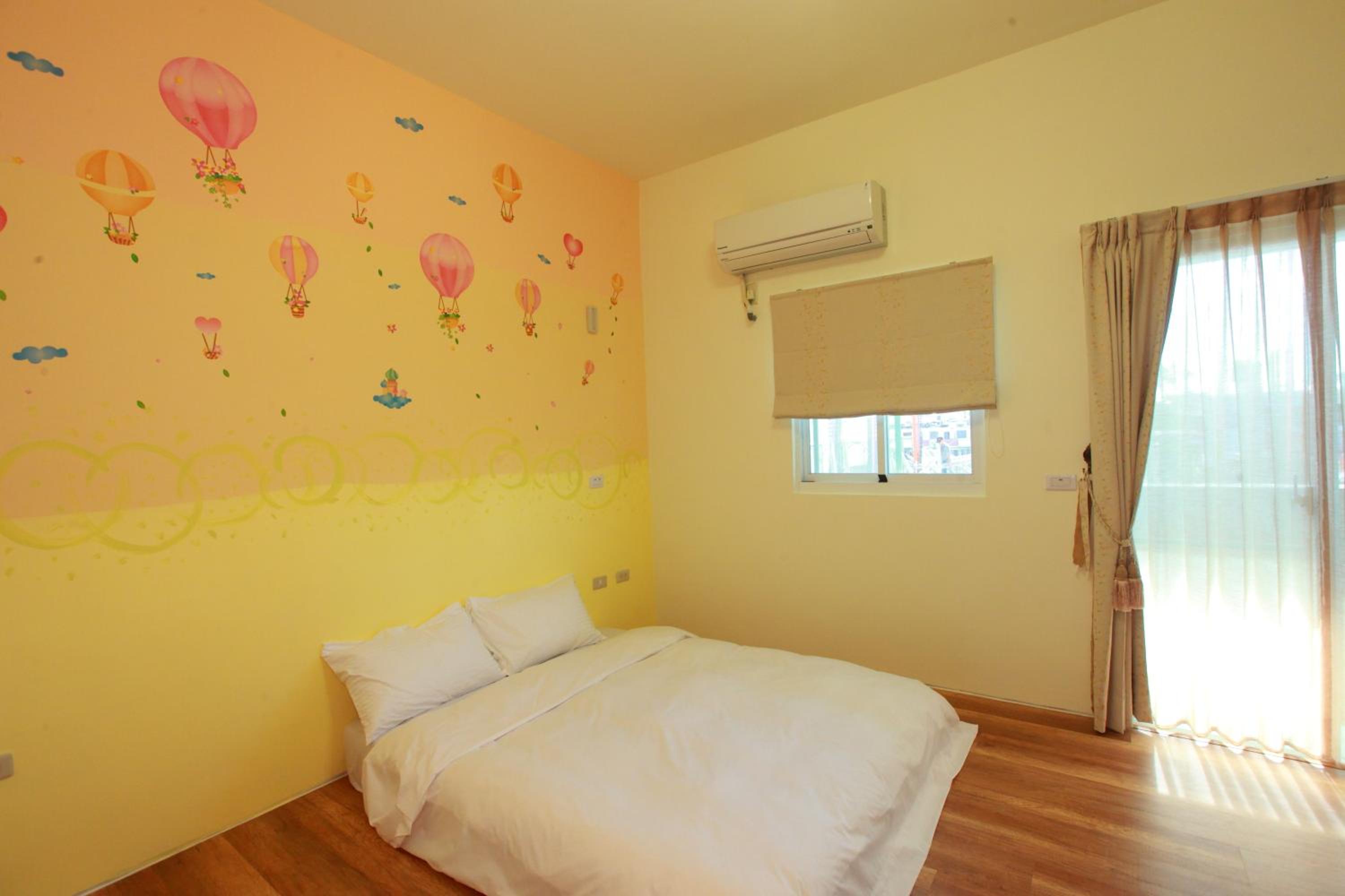 Dali Moonlight B&B