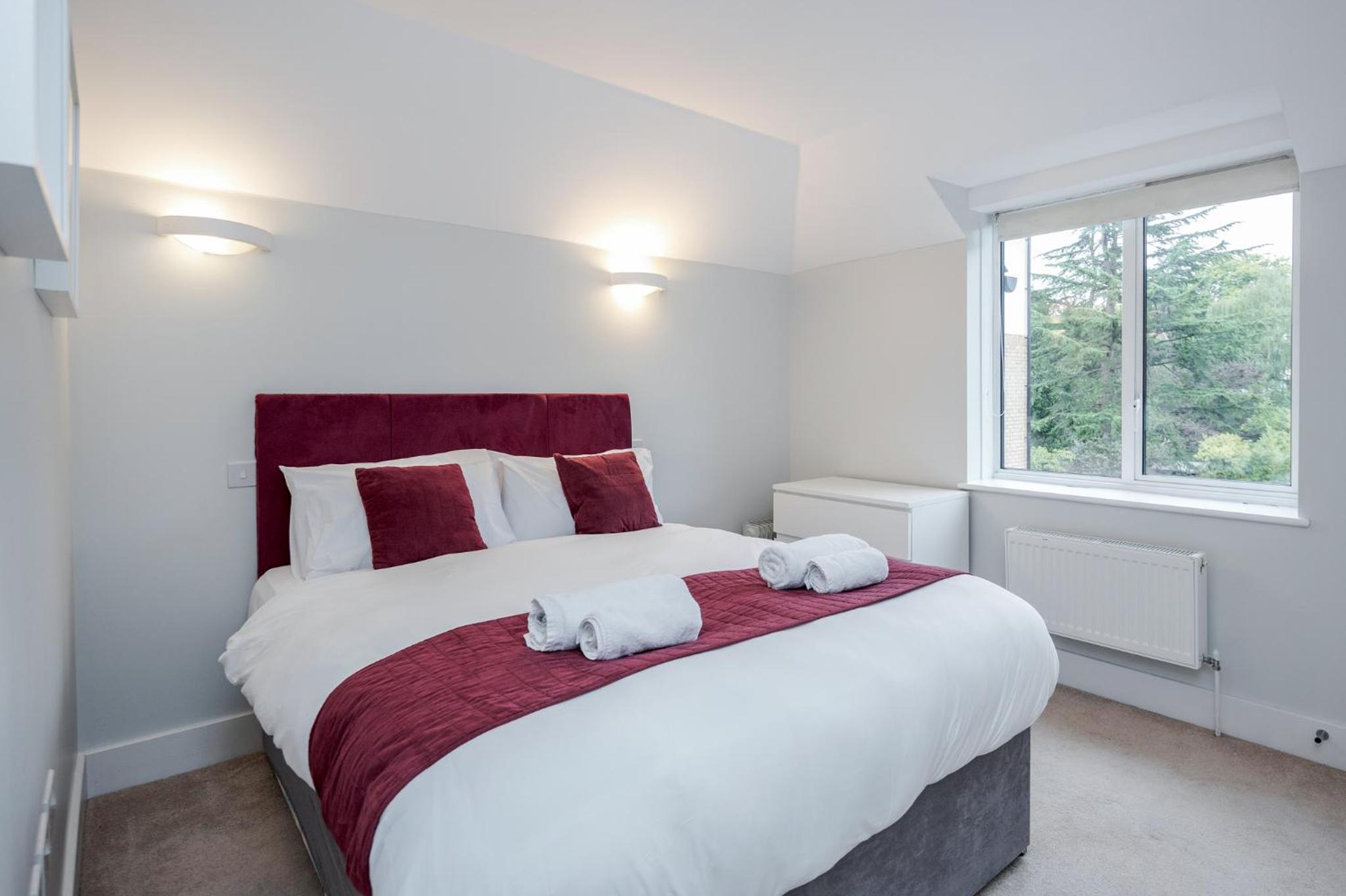 Roomspace Serviced Apartments - Lomond Court