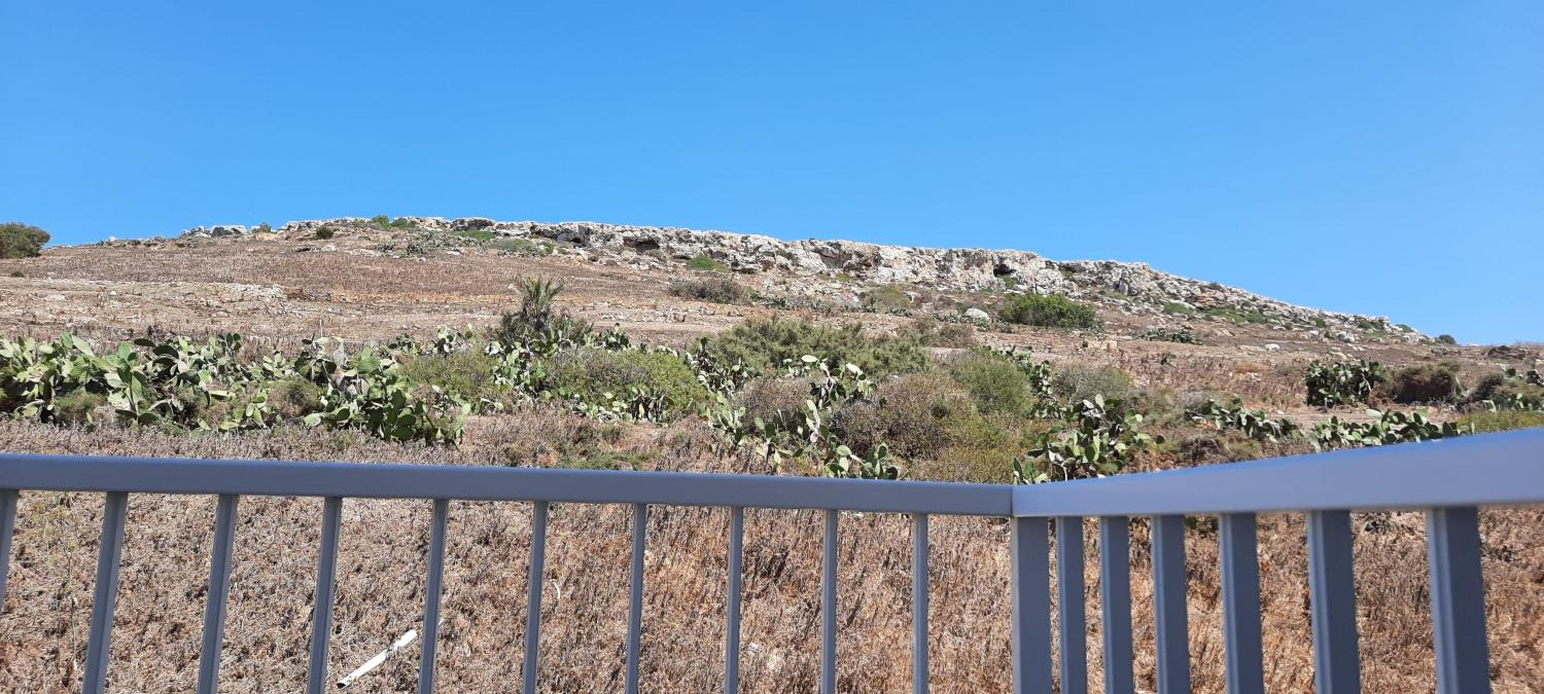 Lovely 3-bedroom apartment in Marsalforn, Gozo!