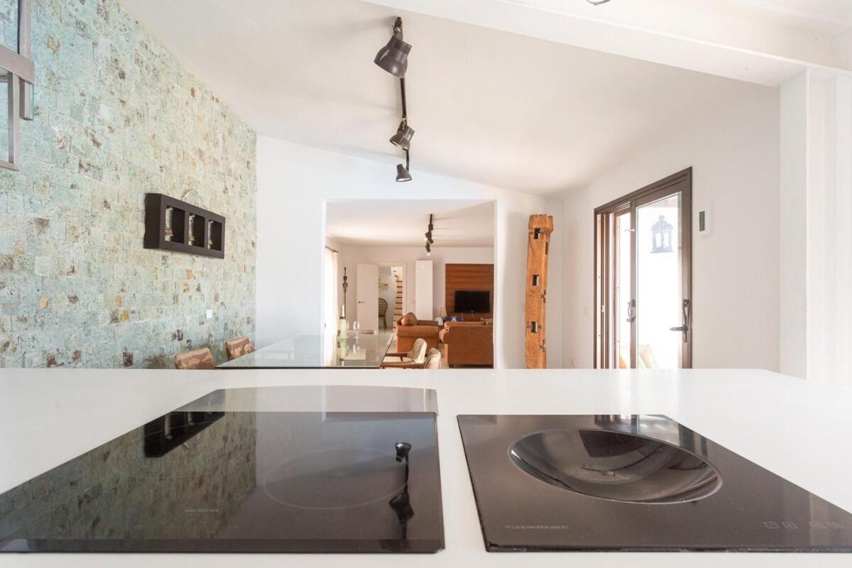 La Quinta Heights -6 bed villa-private pool