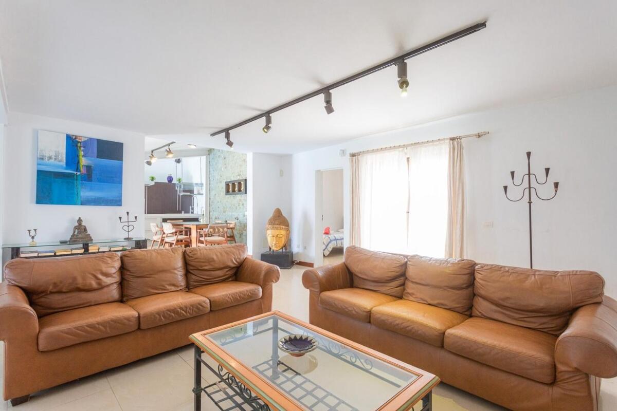 La Quinta Heights -6 bed villa-private pool