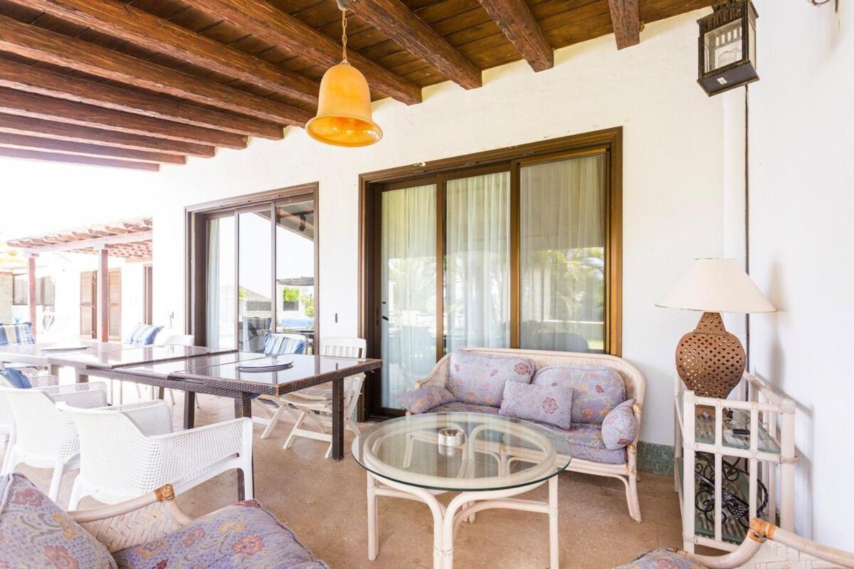 La Quinta Heights -6 bed villa-private pool