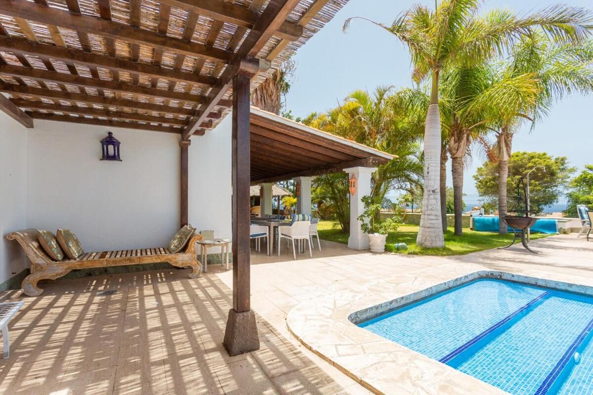 La Quinta Heights -6 bed villa-private pool