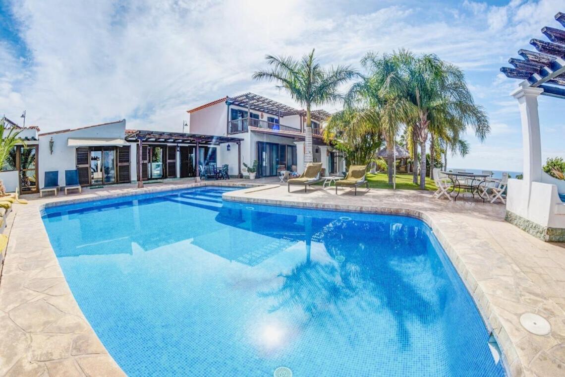 La Quinta Heights -6 bed villa-private pool