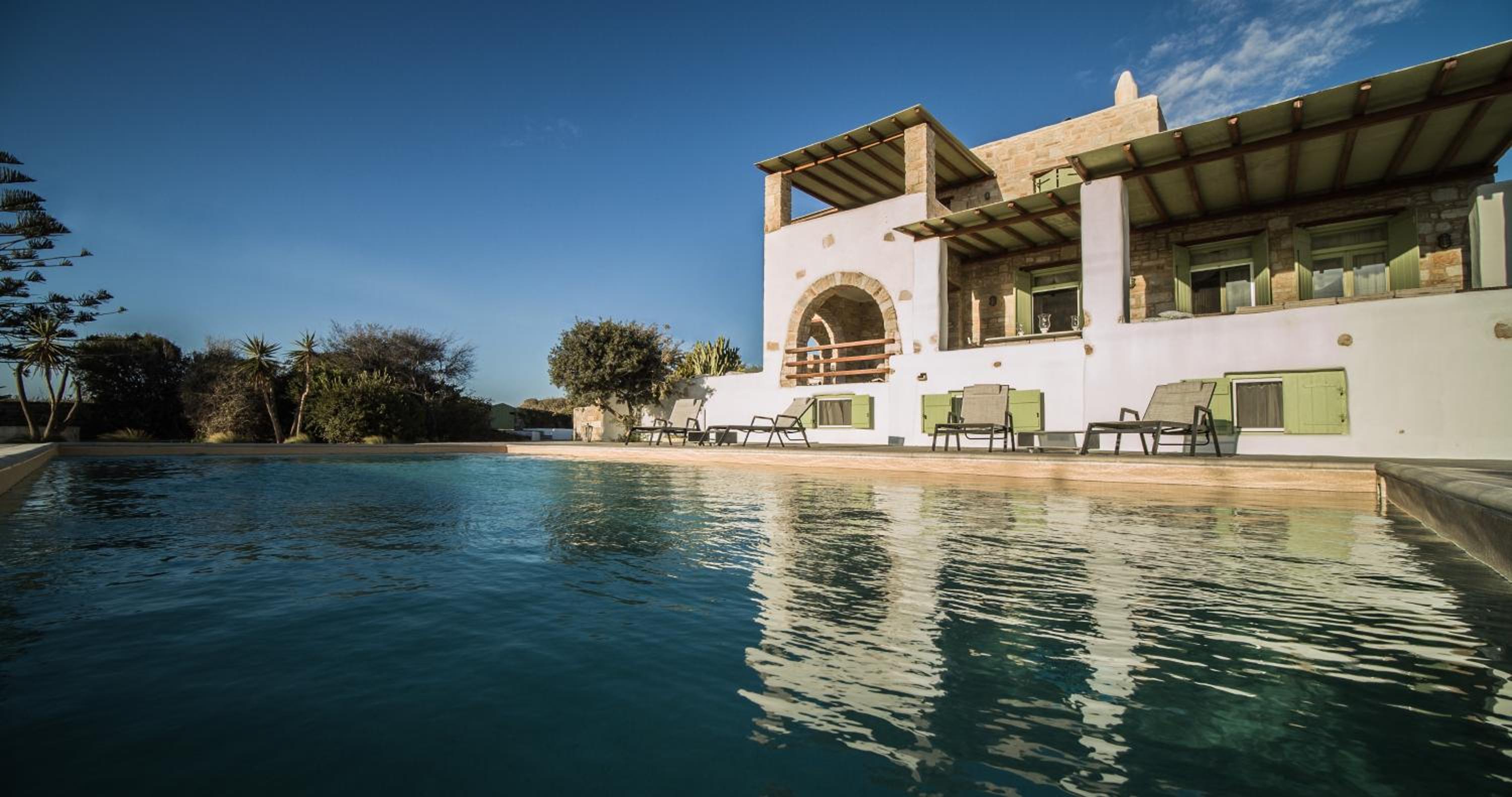 Lithos Private Estate photo 2