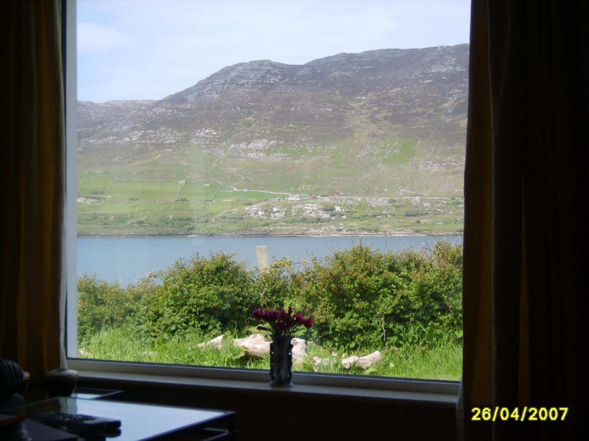 Cottage 101 - Moyard view 4