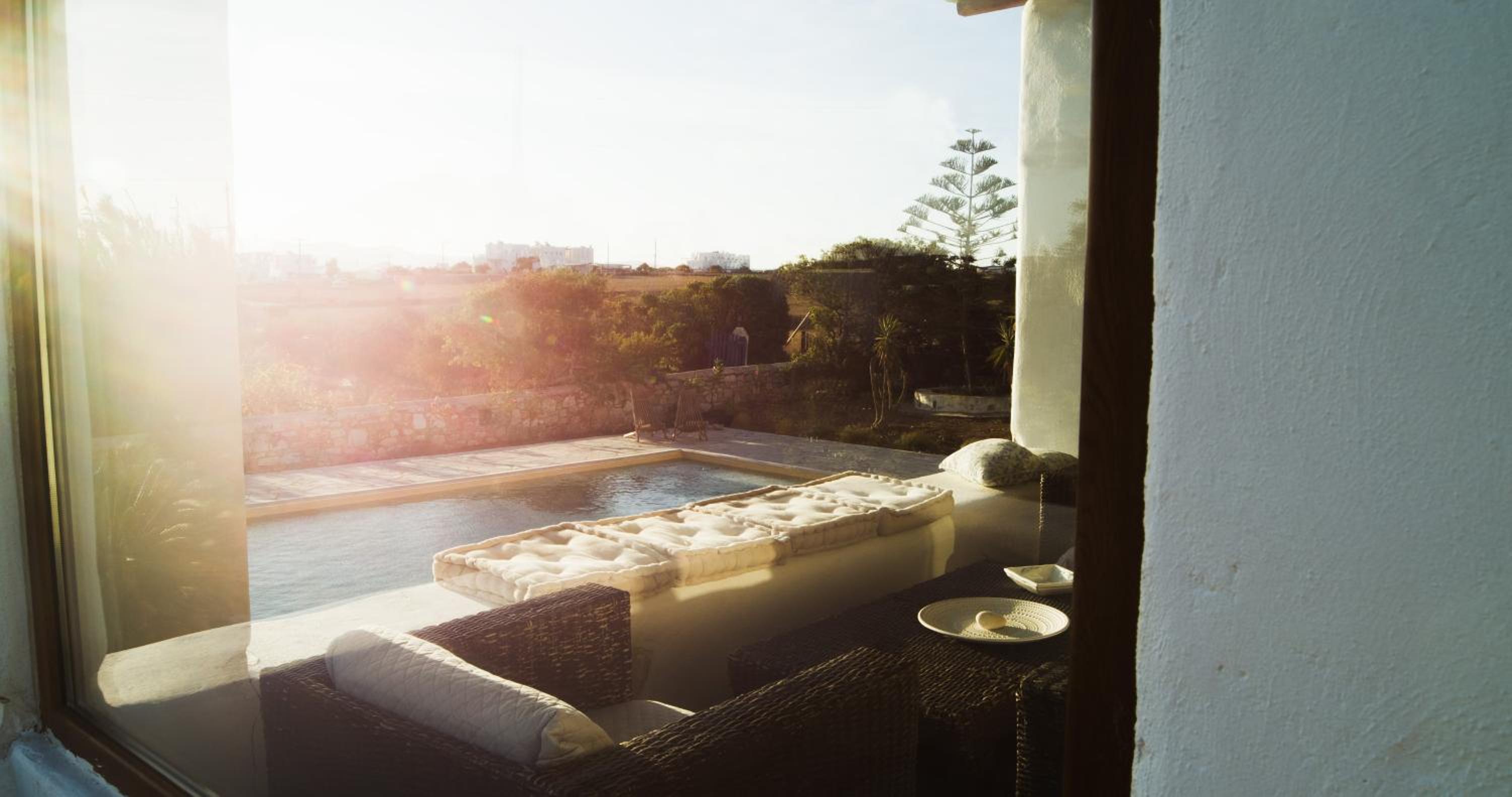 Lithos Private Estate photo 3