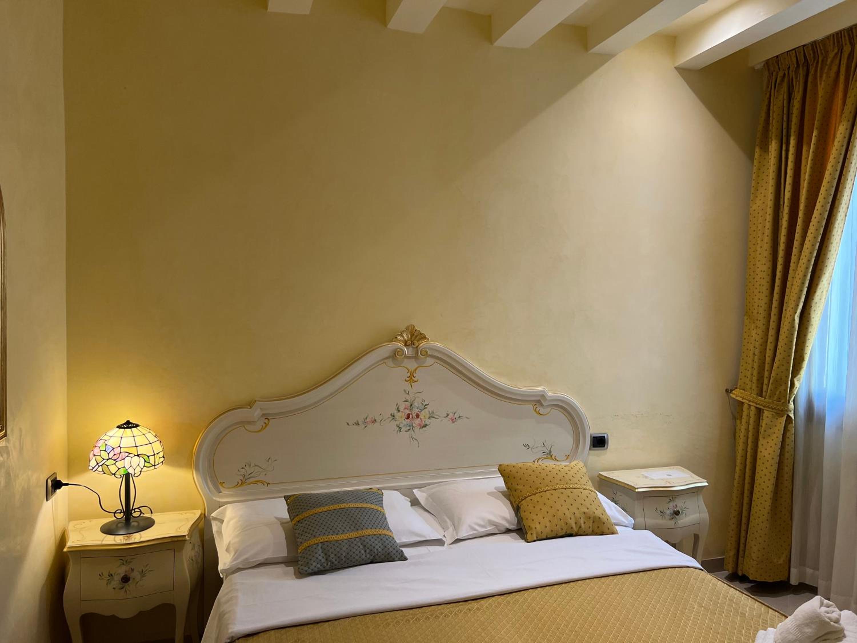 Venice Inn