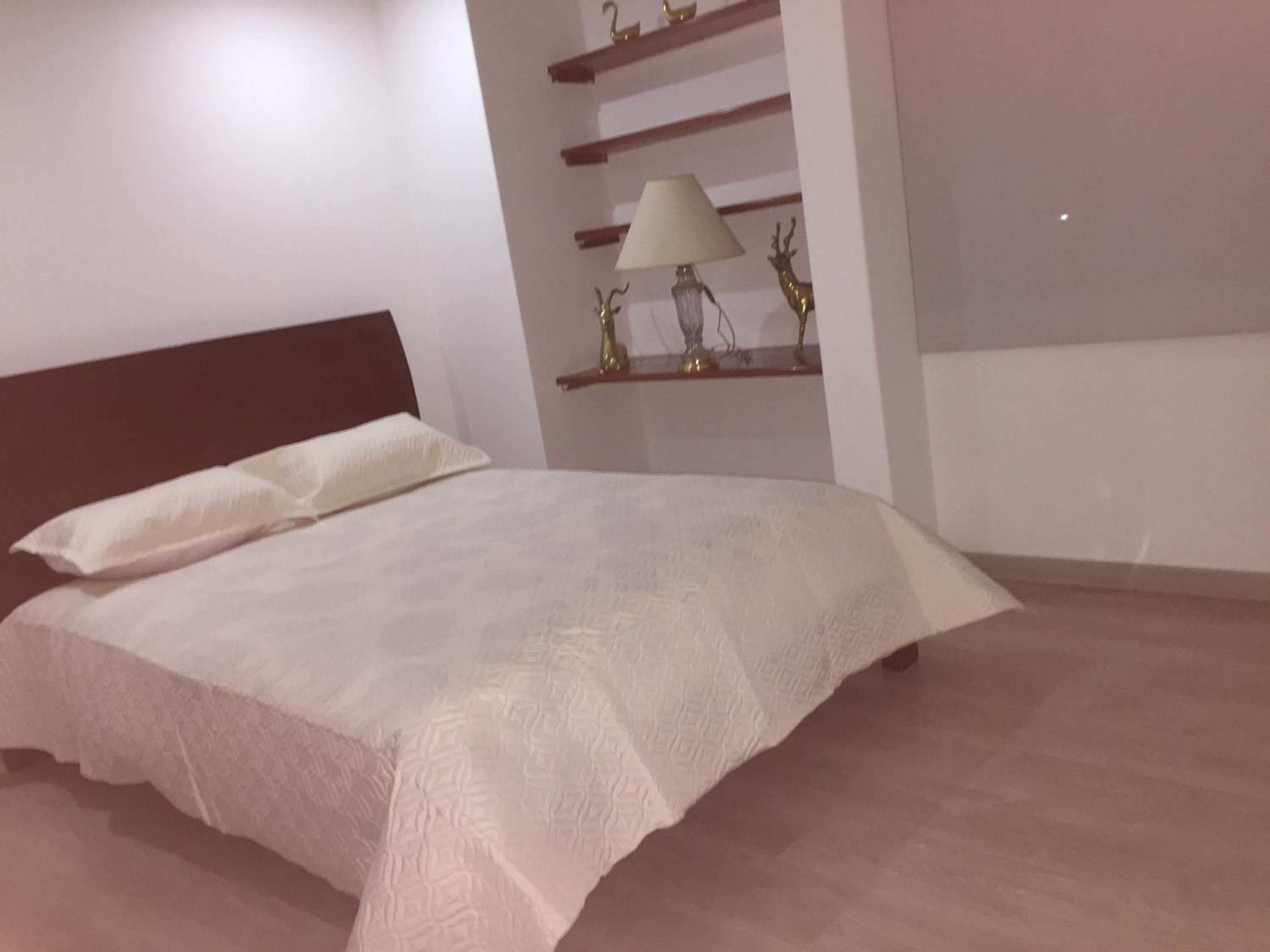 Apartamento cómodo , grande en Poblado Medellín