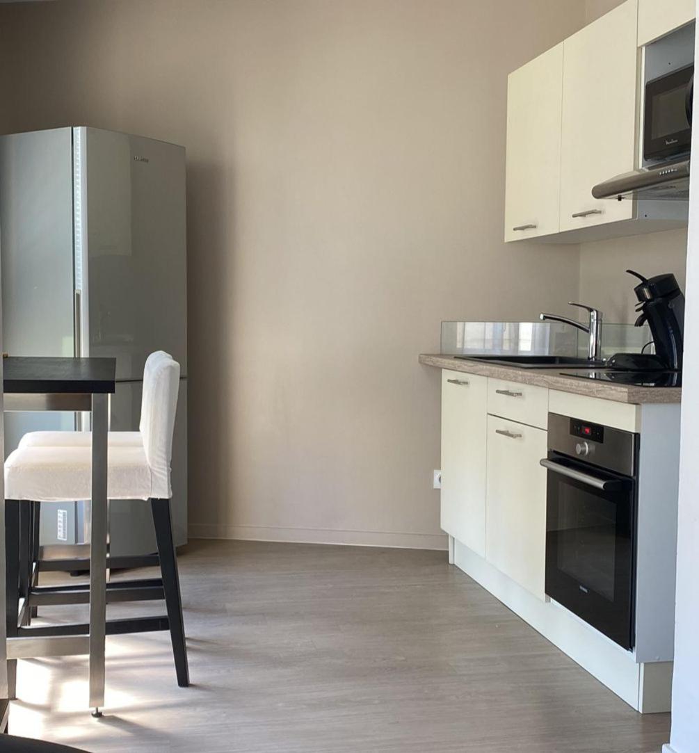 Saint-Etienne Vacations - Appart' Hotel fauriel - Property Image 1