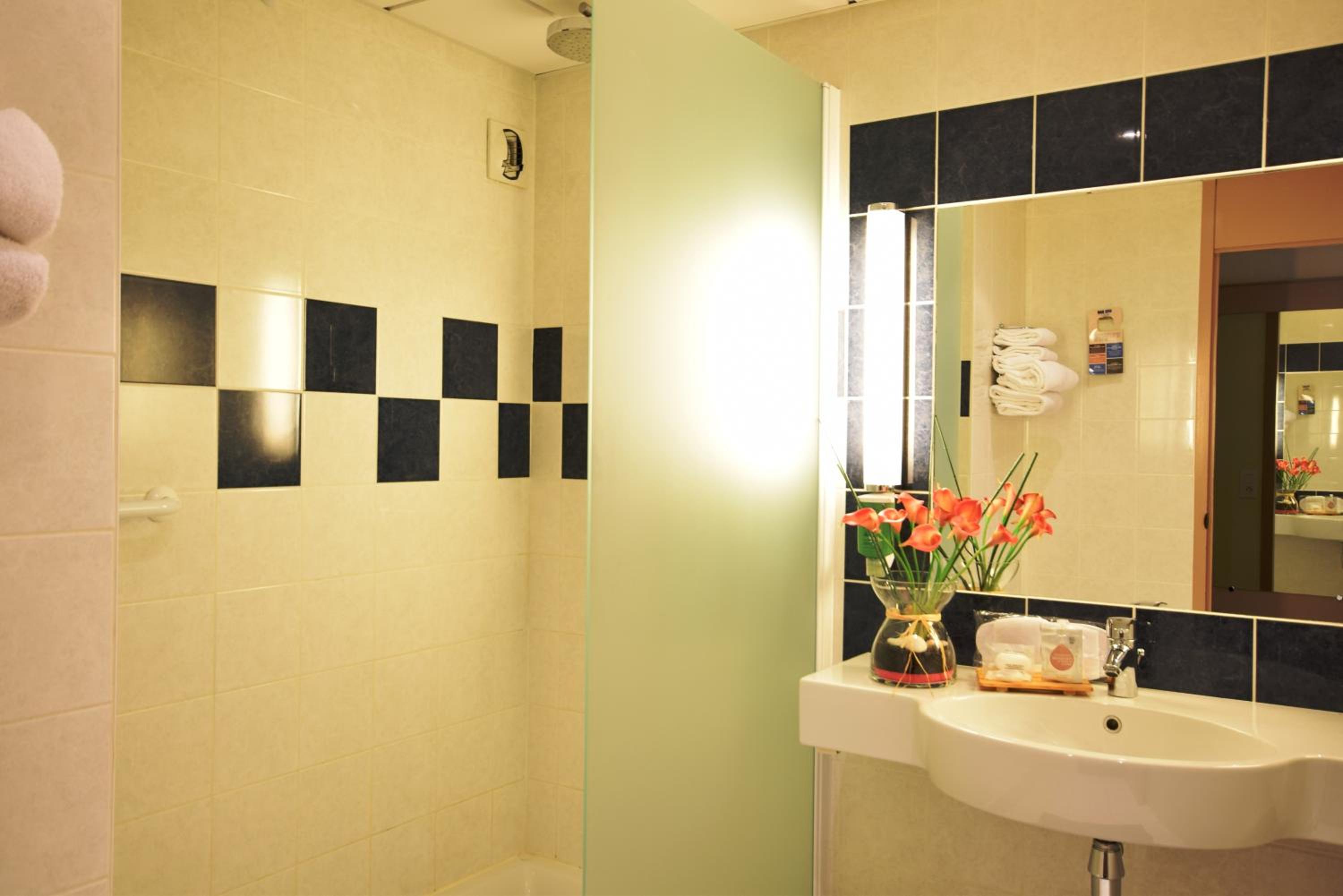 Merignac Vacations - Kyriad Prestige Bordeaux Aeroport - Property Image 12