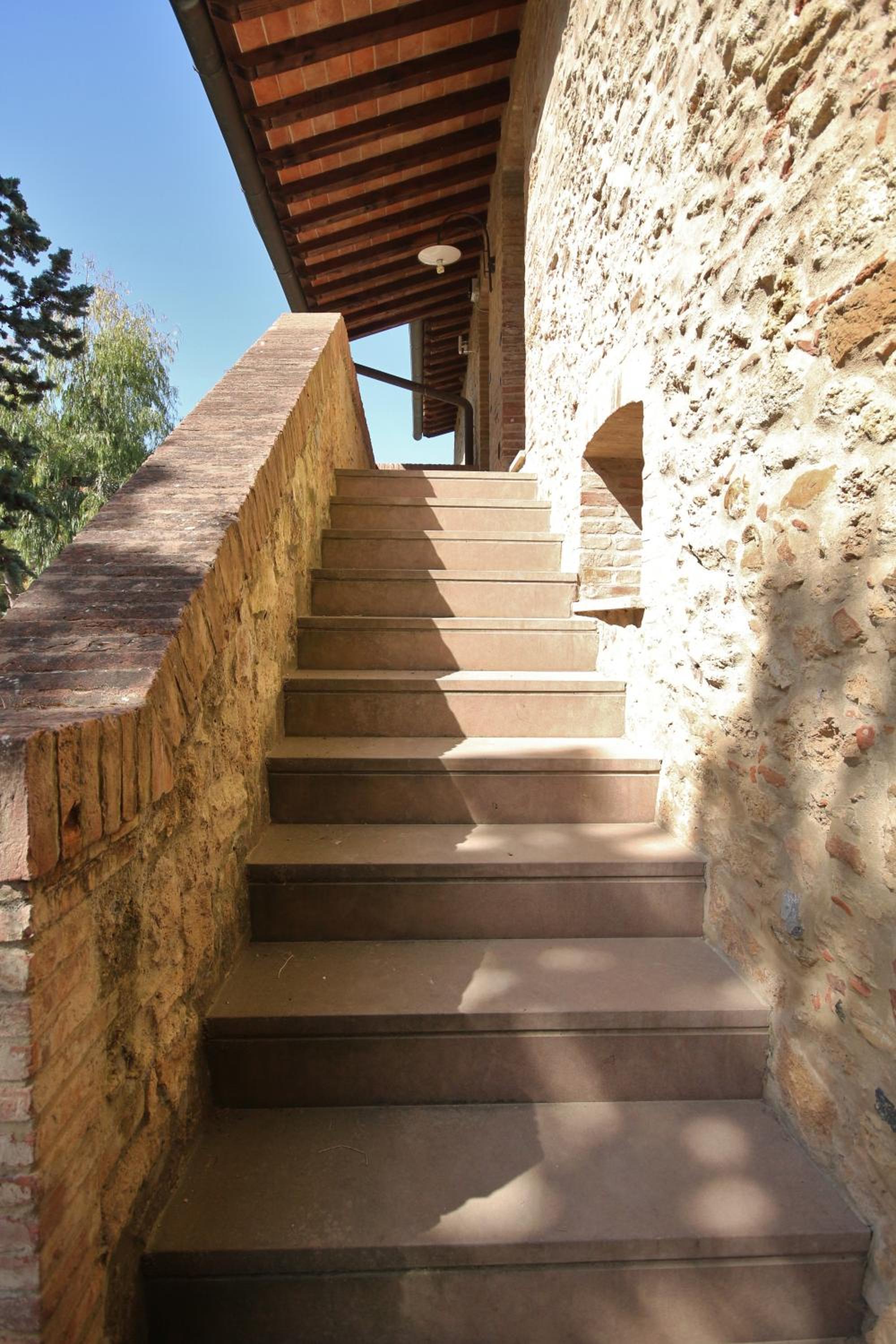 Azienda Agricola e Agriturismo Vallorsi