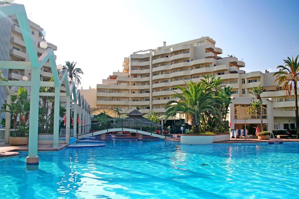 EL ESTUDIO DE LA PLAYA Sunny Holidays Benalbeach