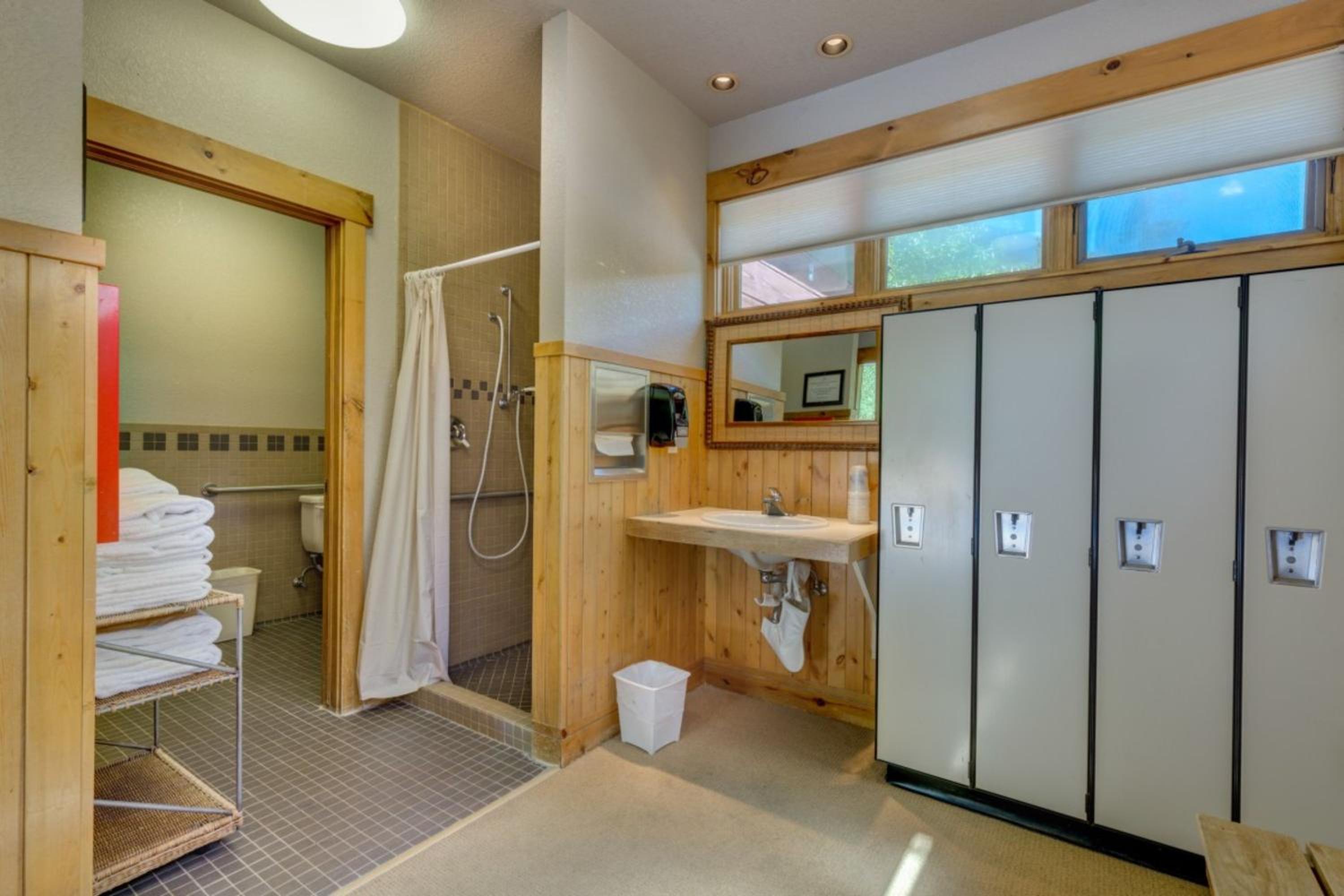 Ski Tip by Summit County Mountain Retreats view 5