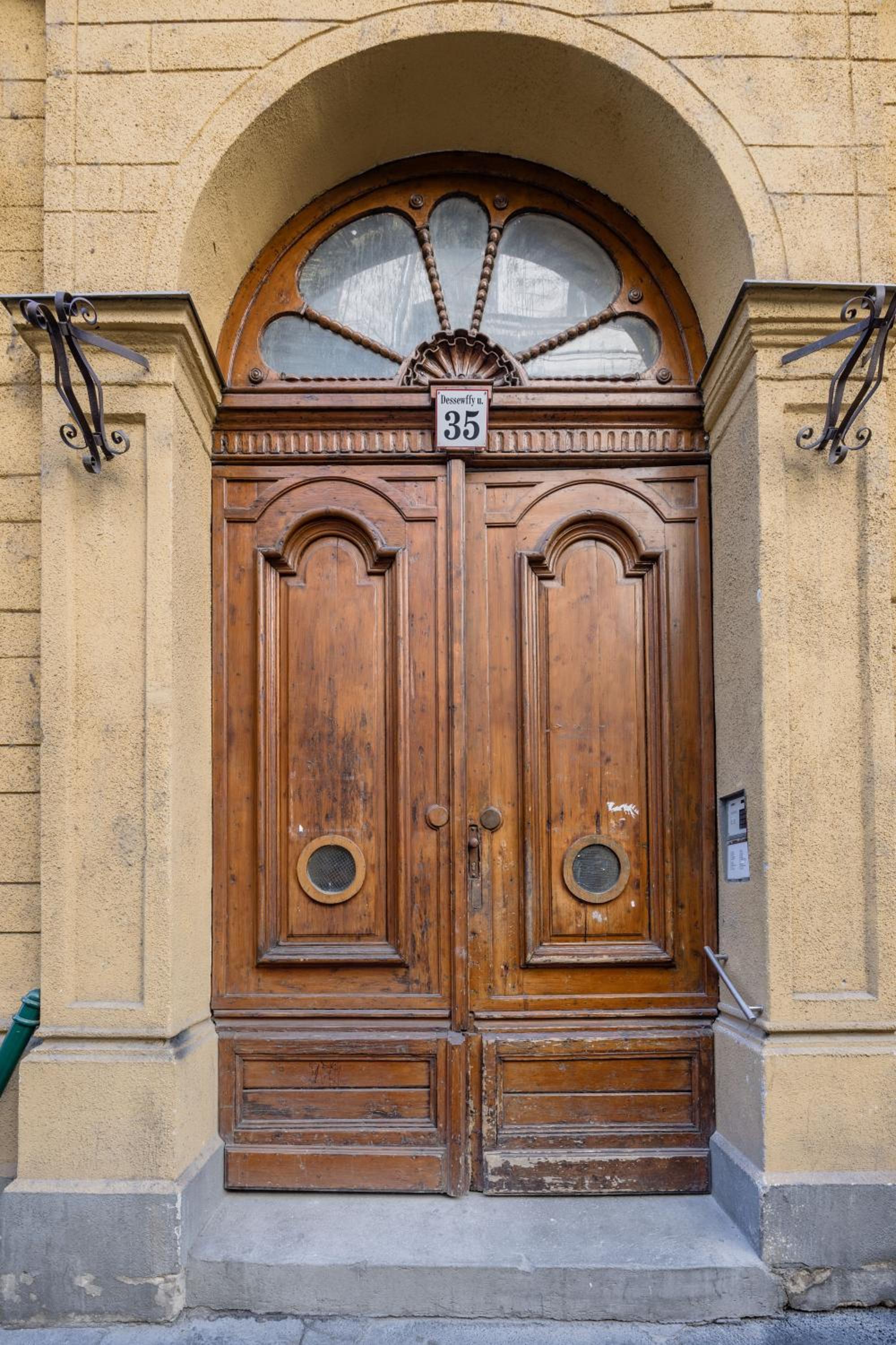 Designer Studio in the HEART of Budapest