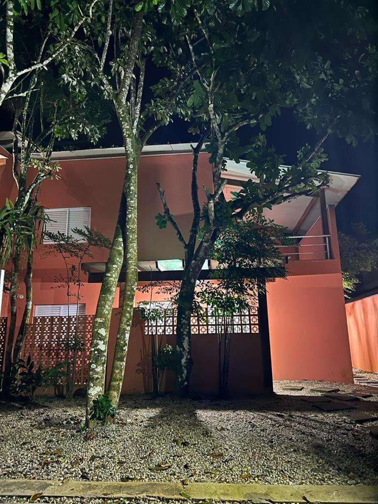 Itamambuca casas,suítes