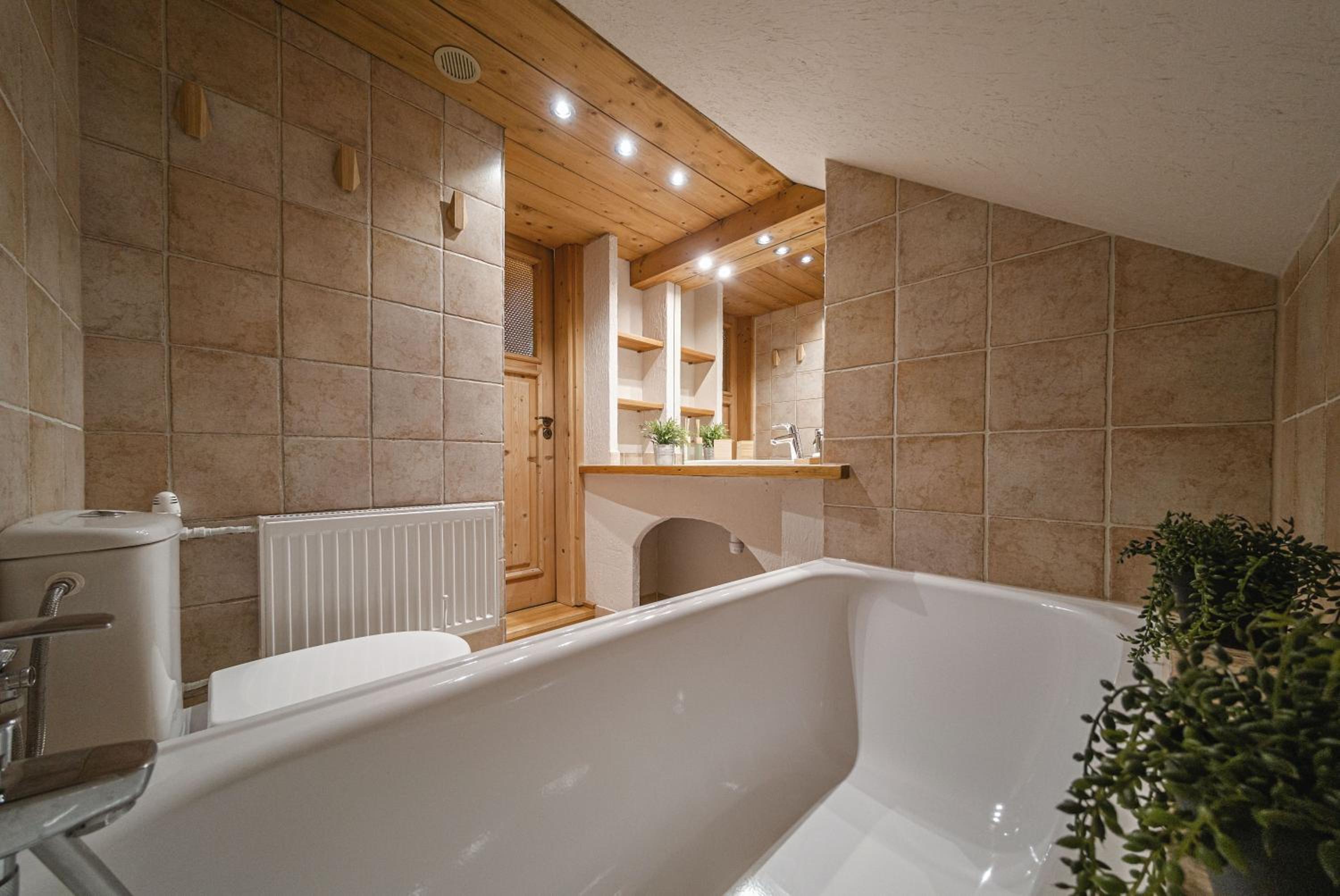 Photo 80