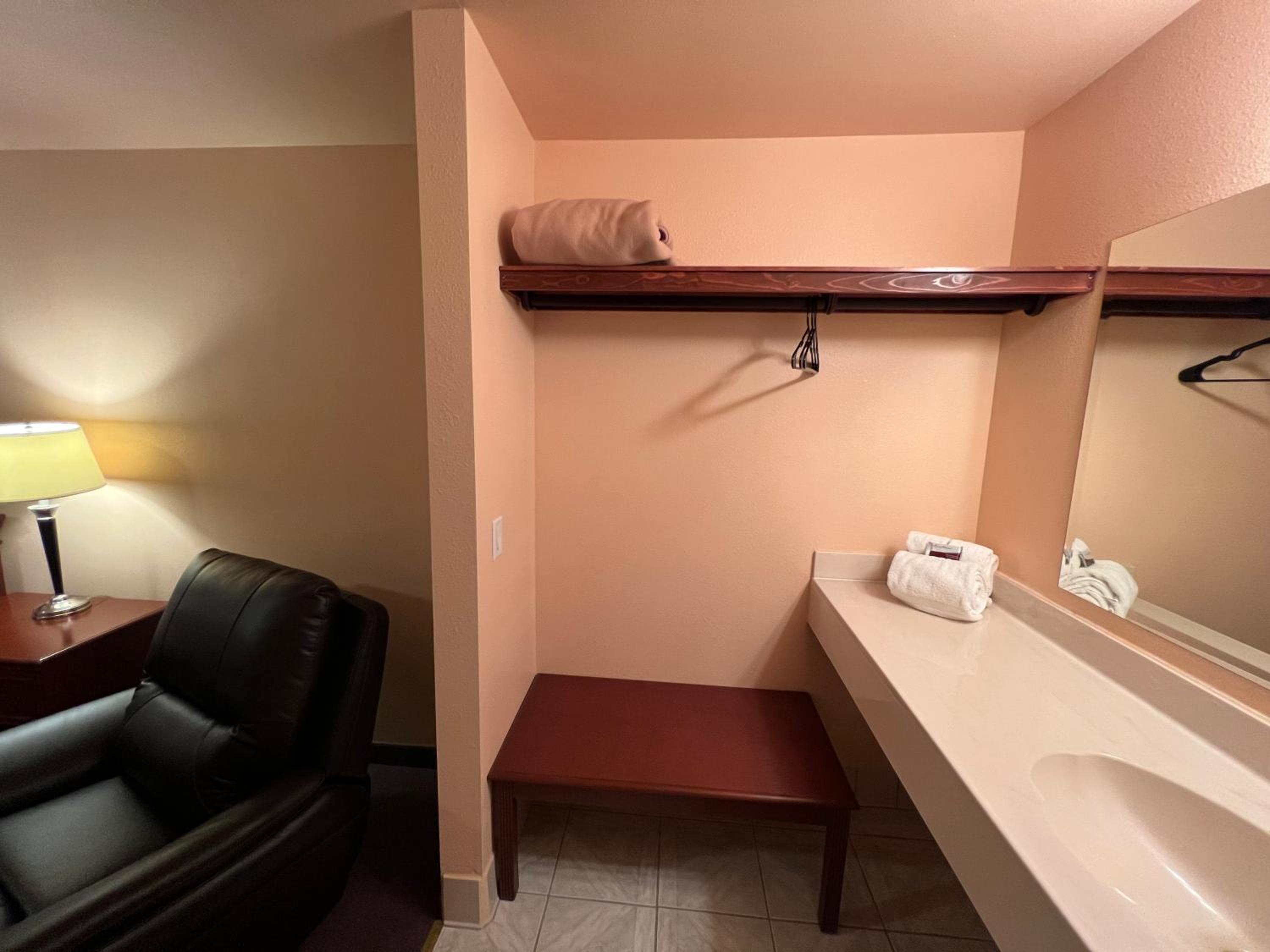 Photo 43