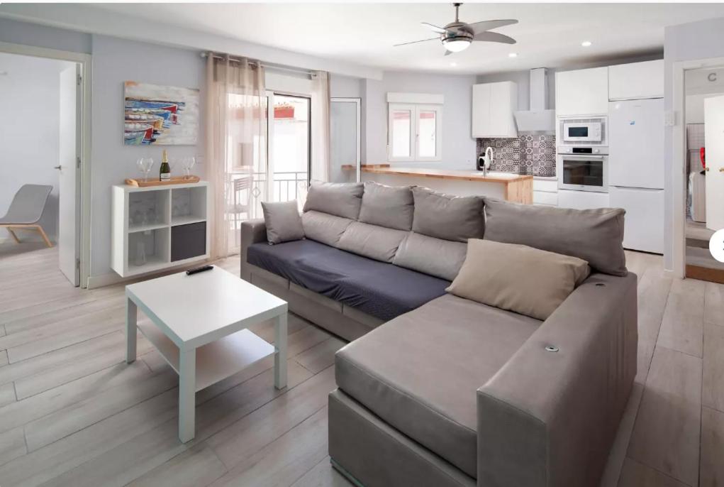APARTAMENTOS LOLITALOLA HOLIDAYS