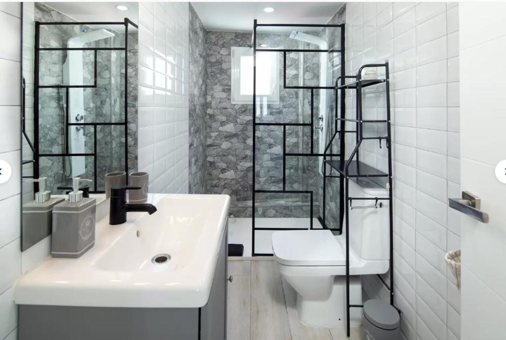 APARTAMENTOS LOLITALOLA HOLIDAYS