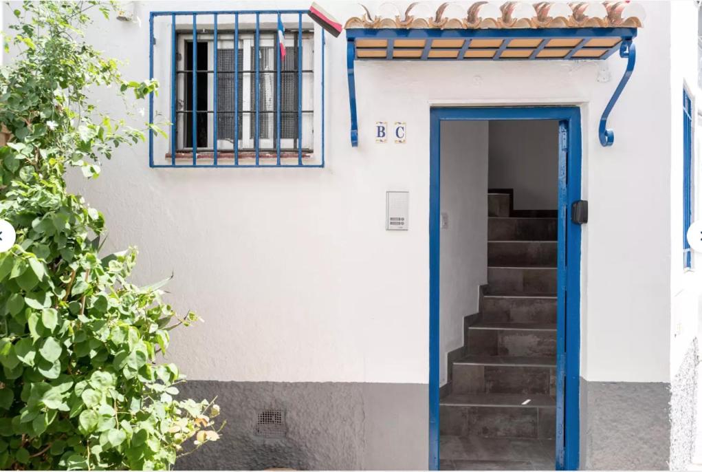 APARTAMENTOS LOLITALOLA HOLIDAYS