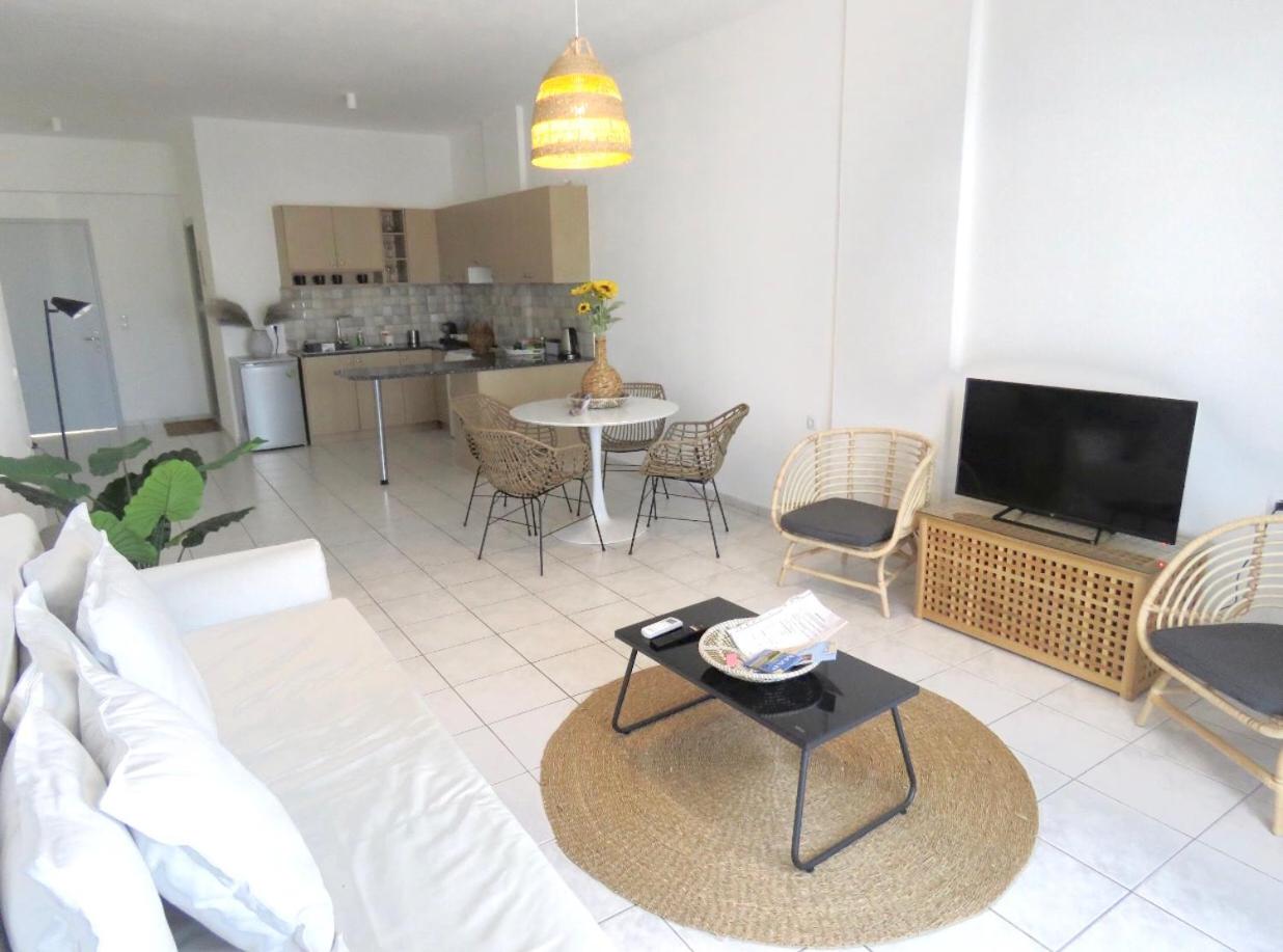 Divine Malia Suites & Apartments