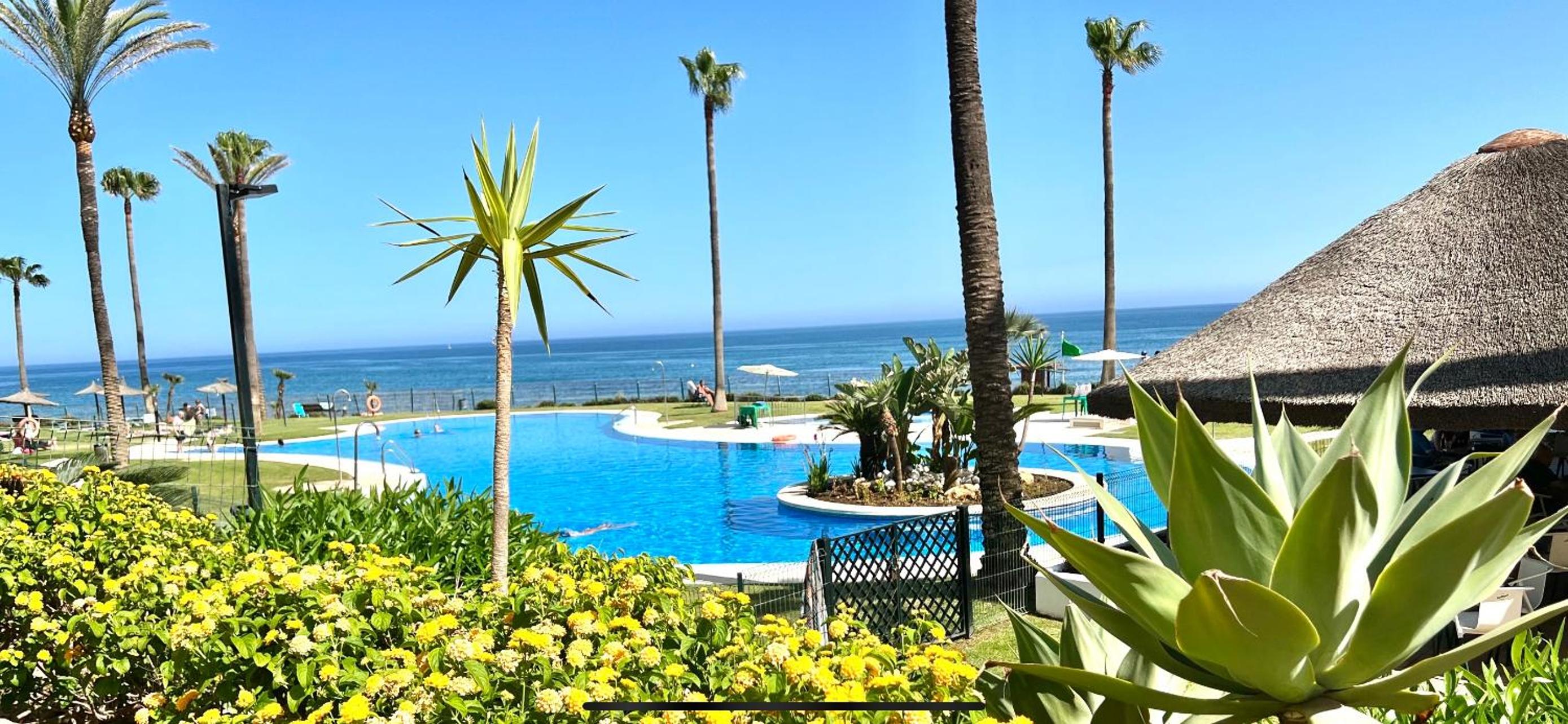 Mi Capricho 2BA Beachfront Complex-Apartment Beachside With sea views