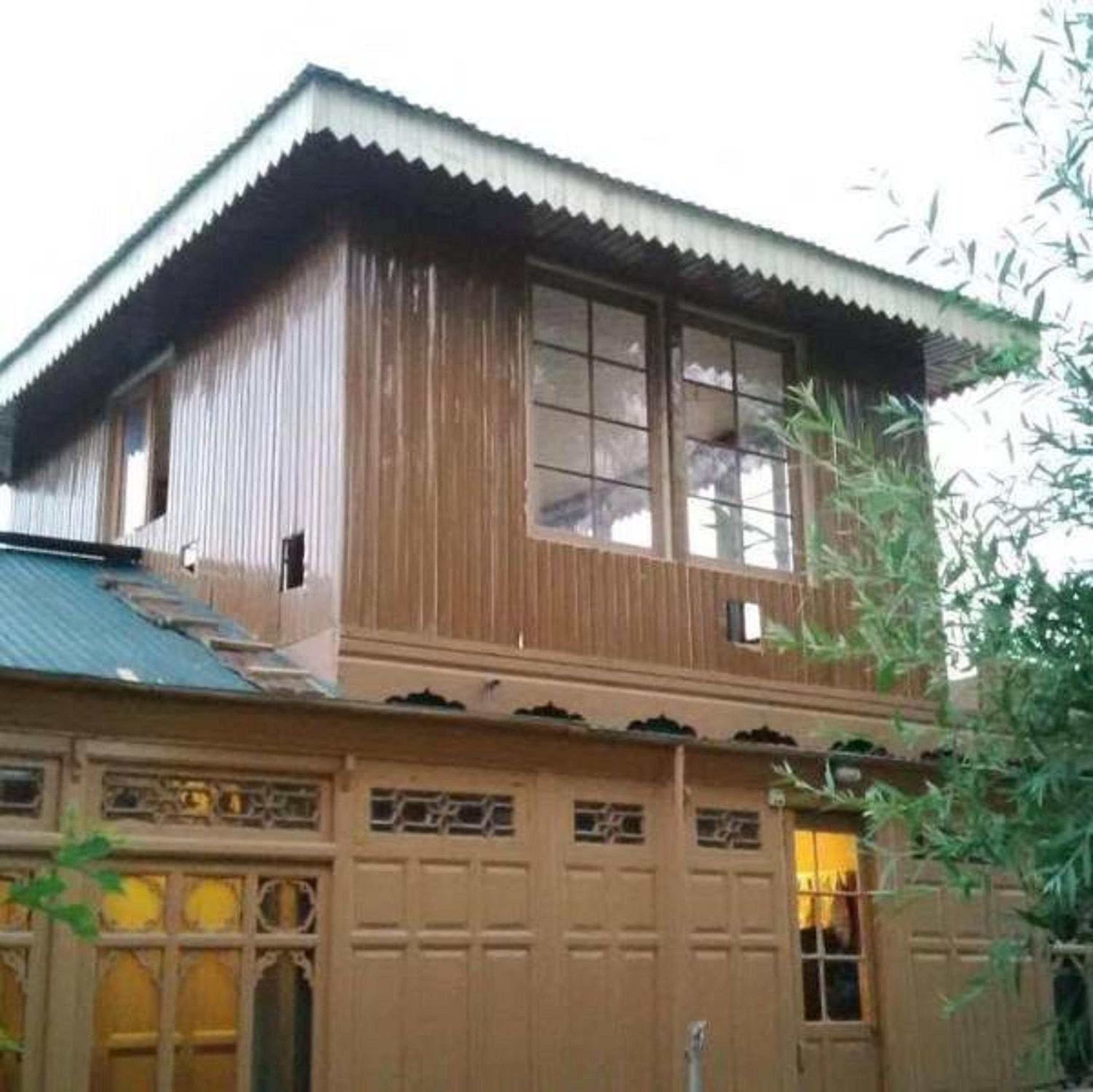 Photo 10