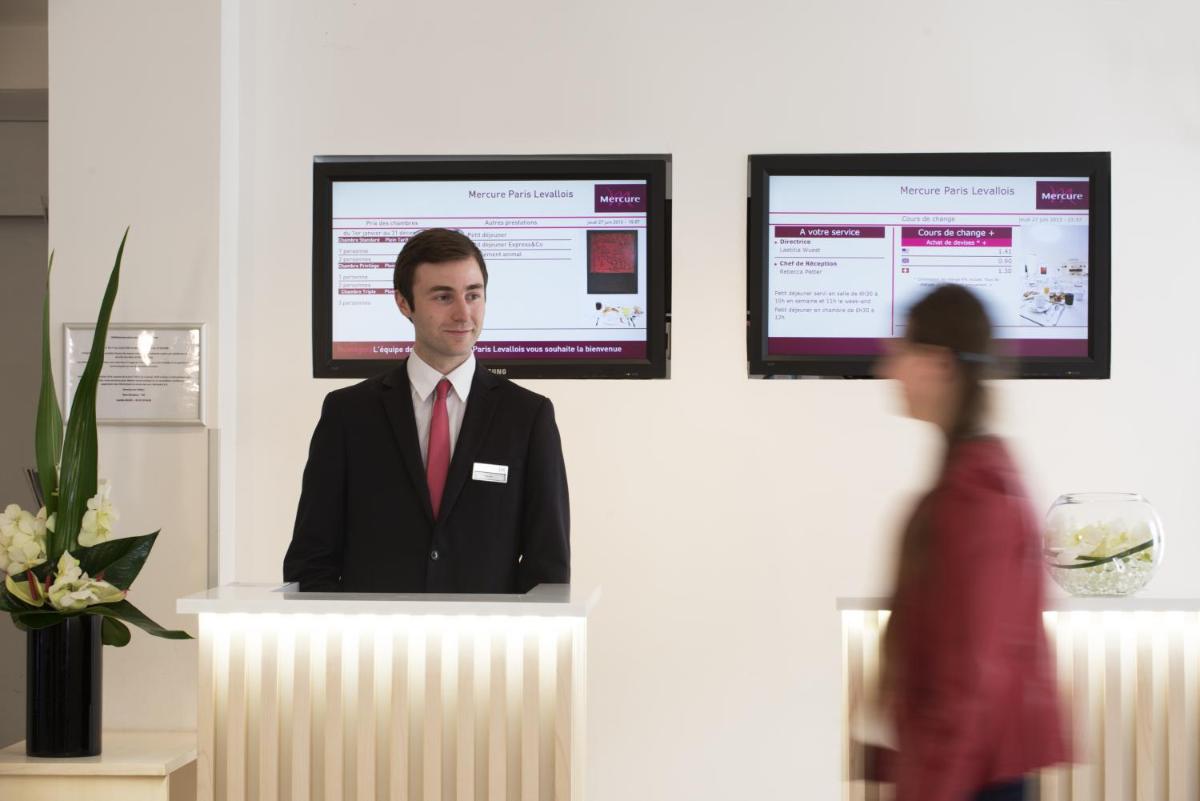 hotel reception